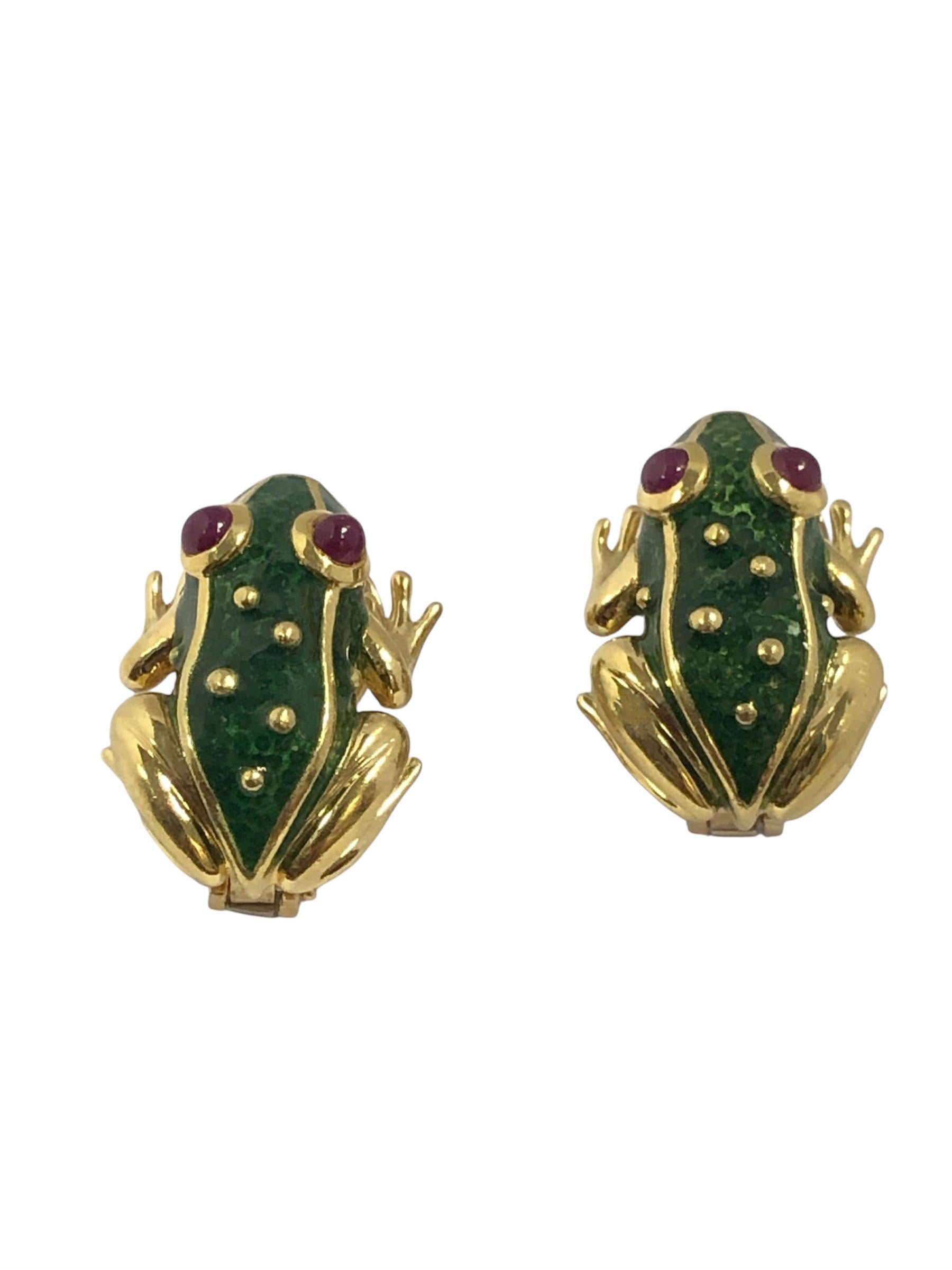 Boucles d'oreilles grenouille fantaisiste en or jaune, émail et rubis Excellent état - En vente à Chicago, IL