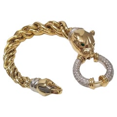 Yellow and White 18k Golden Panther Diamond Limited Edition Chain Bracelet