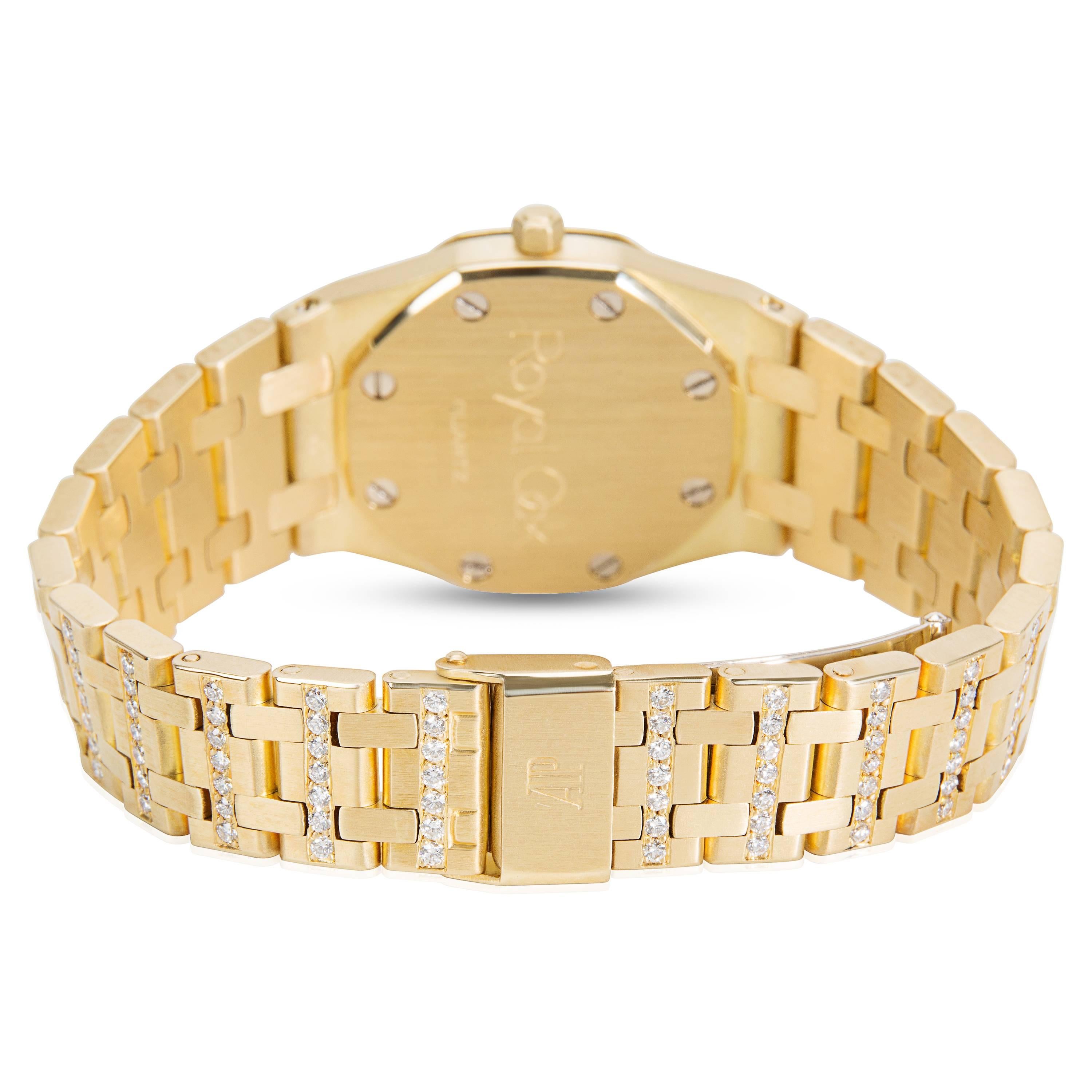 Audemars Piguet Ladies Royal Oak Diamond Quartz Wristwatch  In Excellent Condition In New York, NY