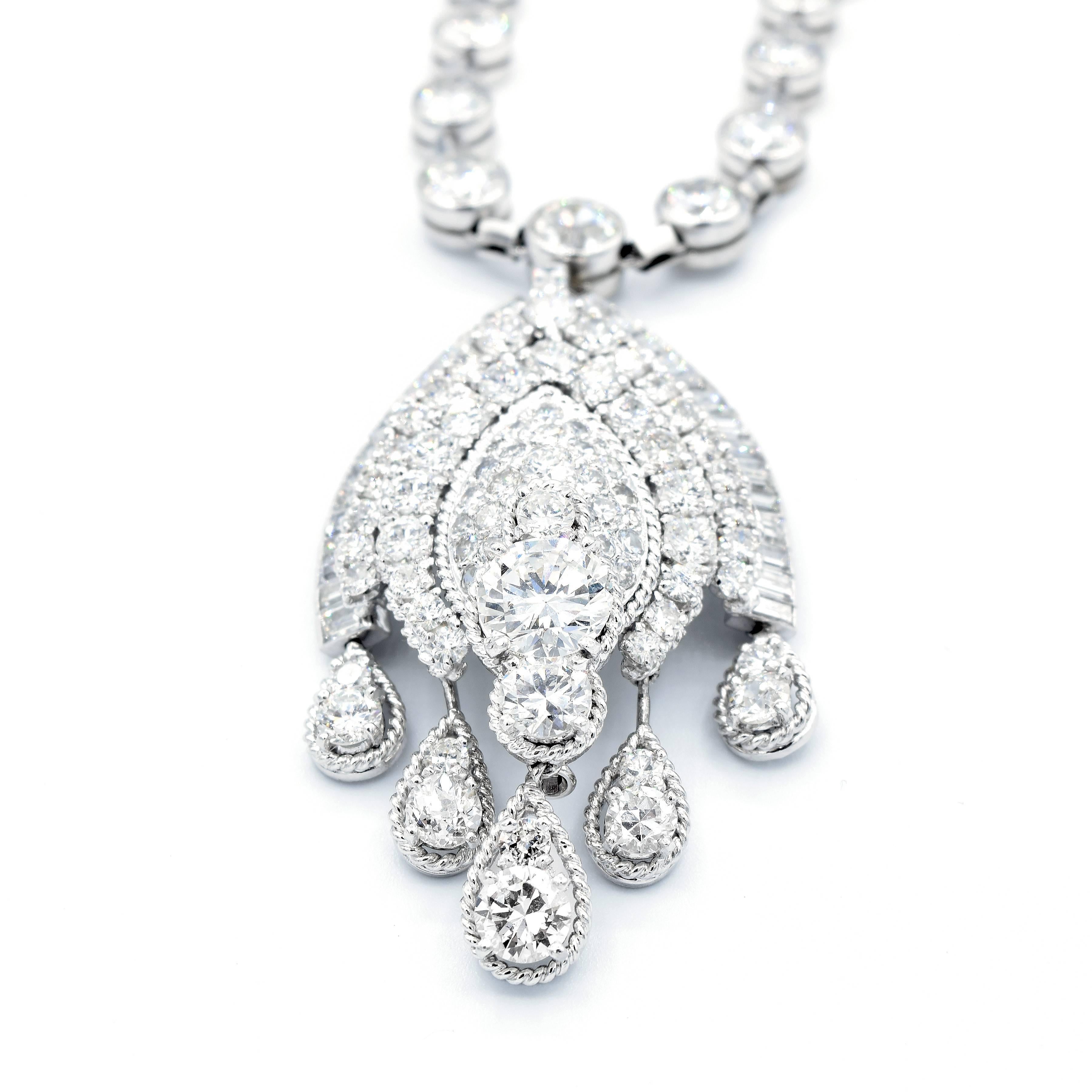 van cleef pendant