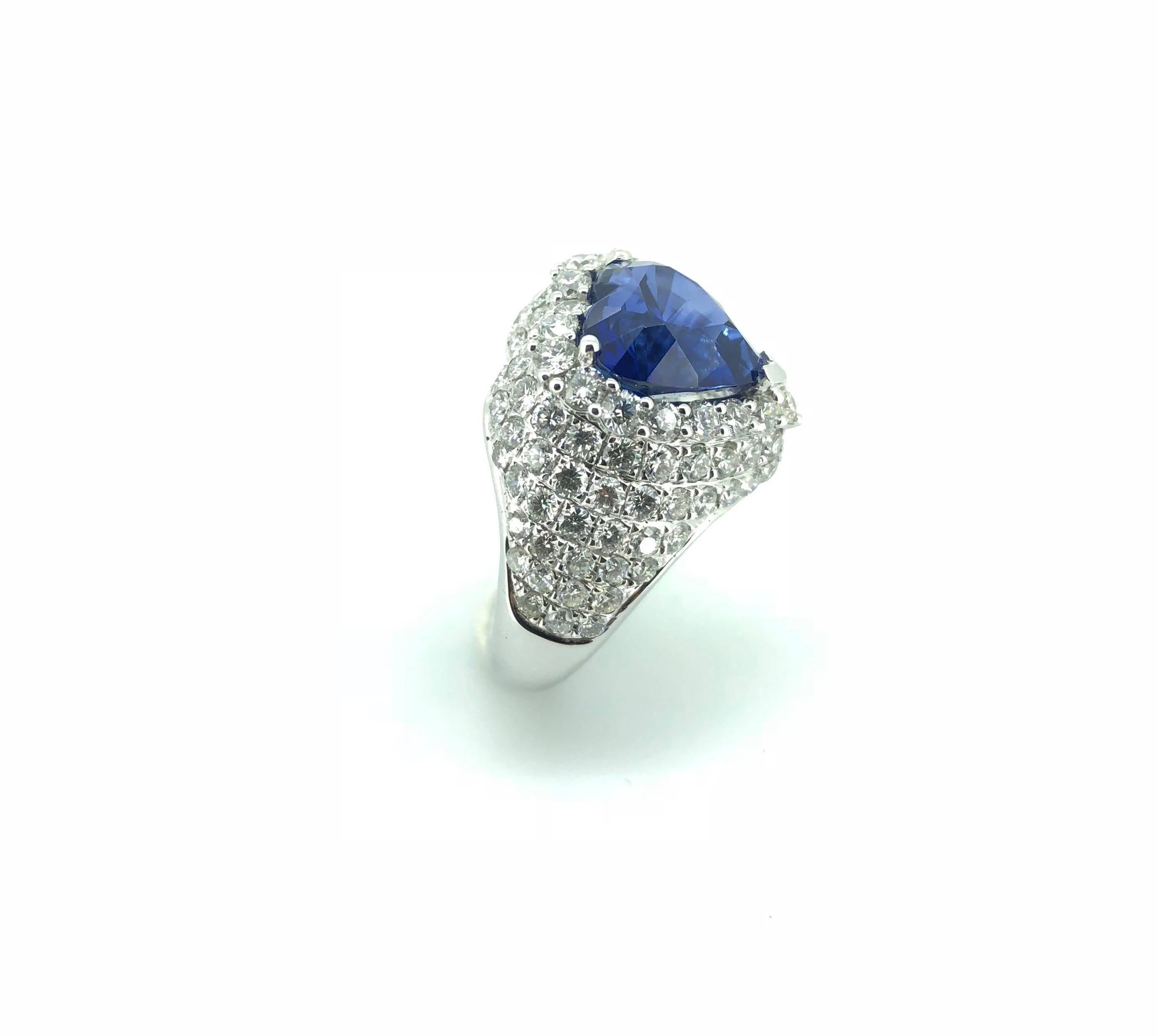Modern 6.42 Carat Heart Shape Blue Sapphire Royal Blue Sri Lanka Diamond Cocktail Ring For Sale