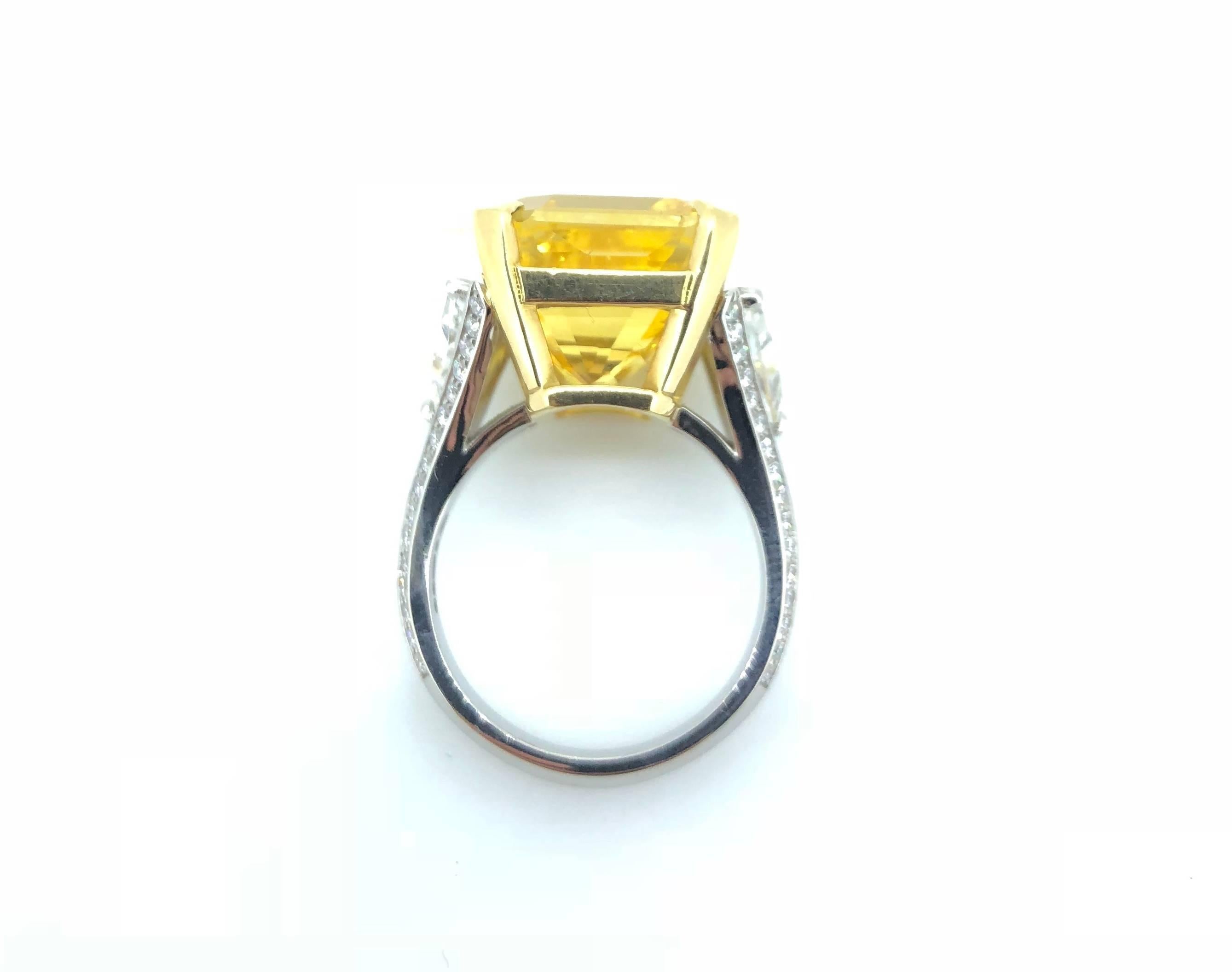 Women's Natural 20.01 Carat Vivid Emerald Cut Yellow Sapphire Diamond Ring  For Sale