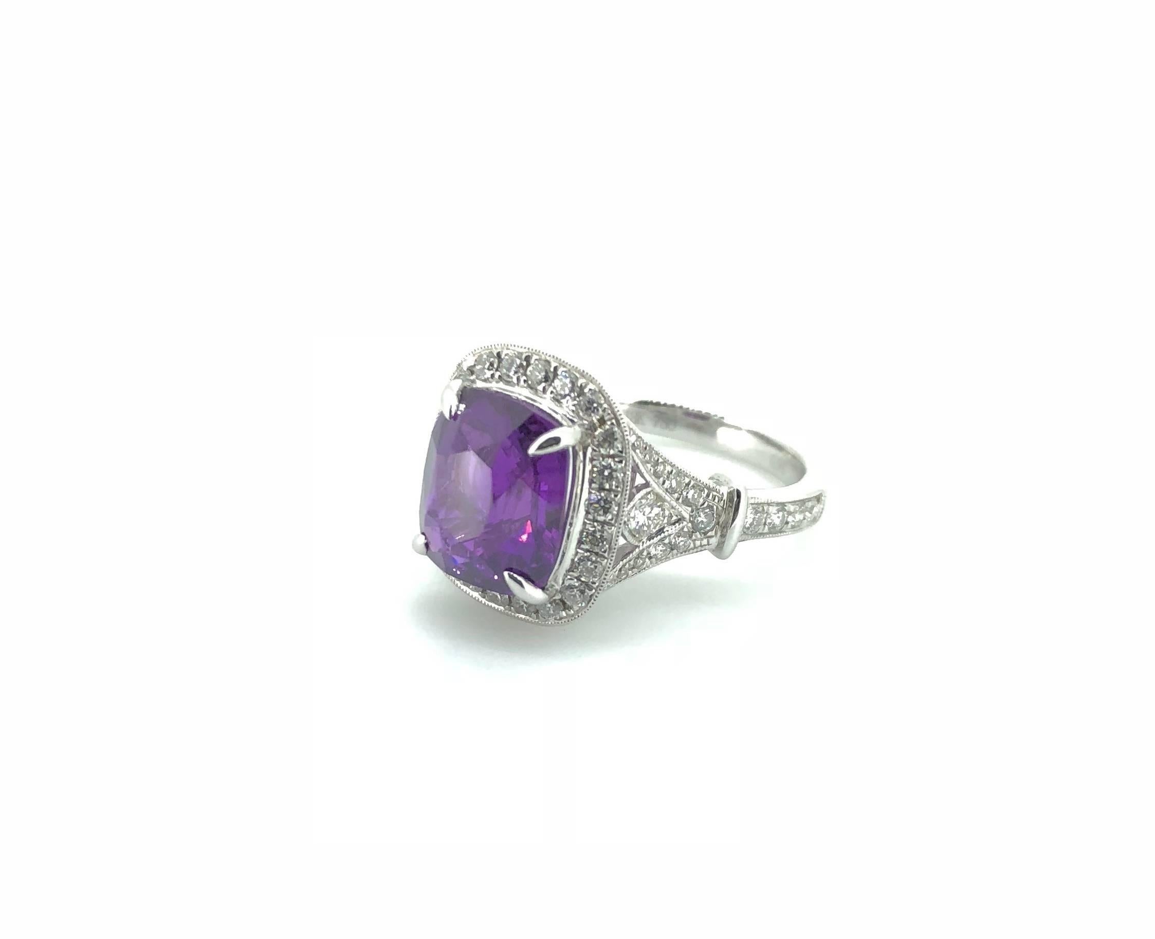 Women's Natural 5.94 Carat Vivid Purple Sapphire Diamond Ring  For Sale