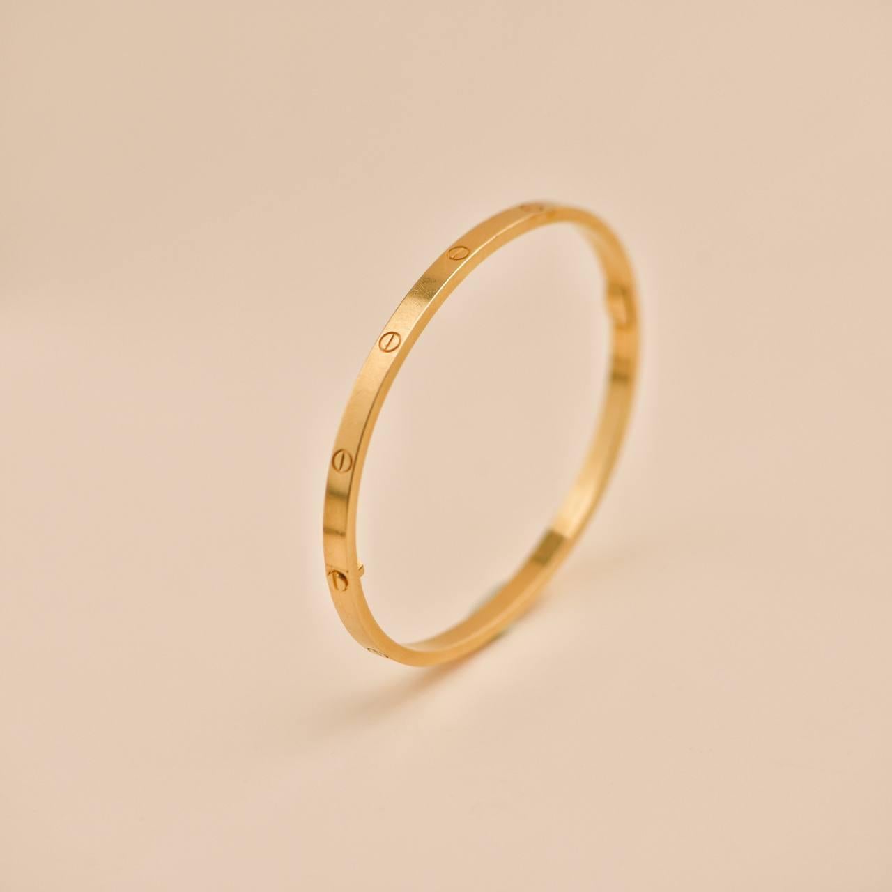 Cartier Love Bracelet en or jaune 18 carats petit modèle, taille 18 en vente 1
