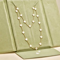 Van Cleef & Arpels Vintage Alhambra 20 Motif Mother of Pearl 18K Gold Necklace