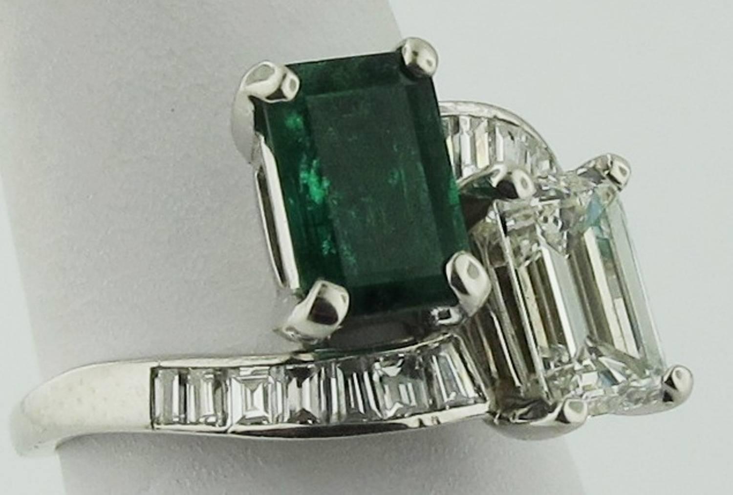 Emerald Cut Cross-Over Platinum Diamond Ring, 1.47 Carat Diamond Gia, 1.46 Emerald