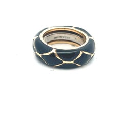 Anello a cupola larga in oro giallo 18 carati con smalto nero di David Webb