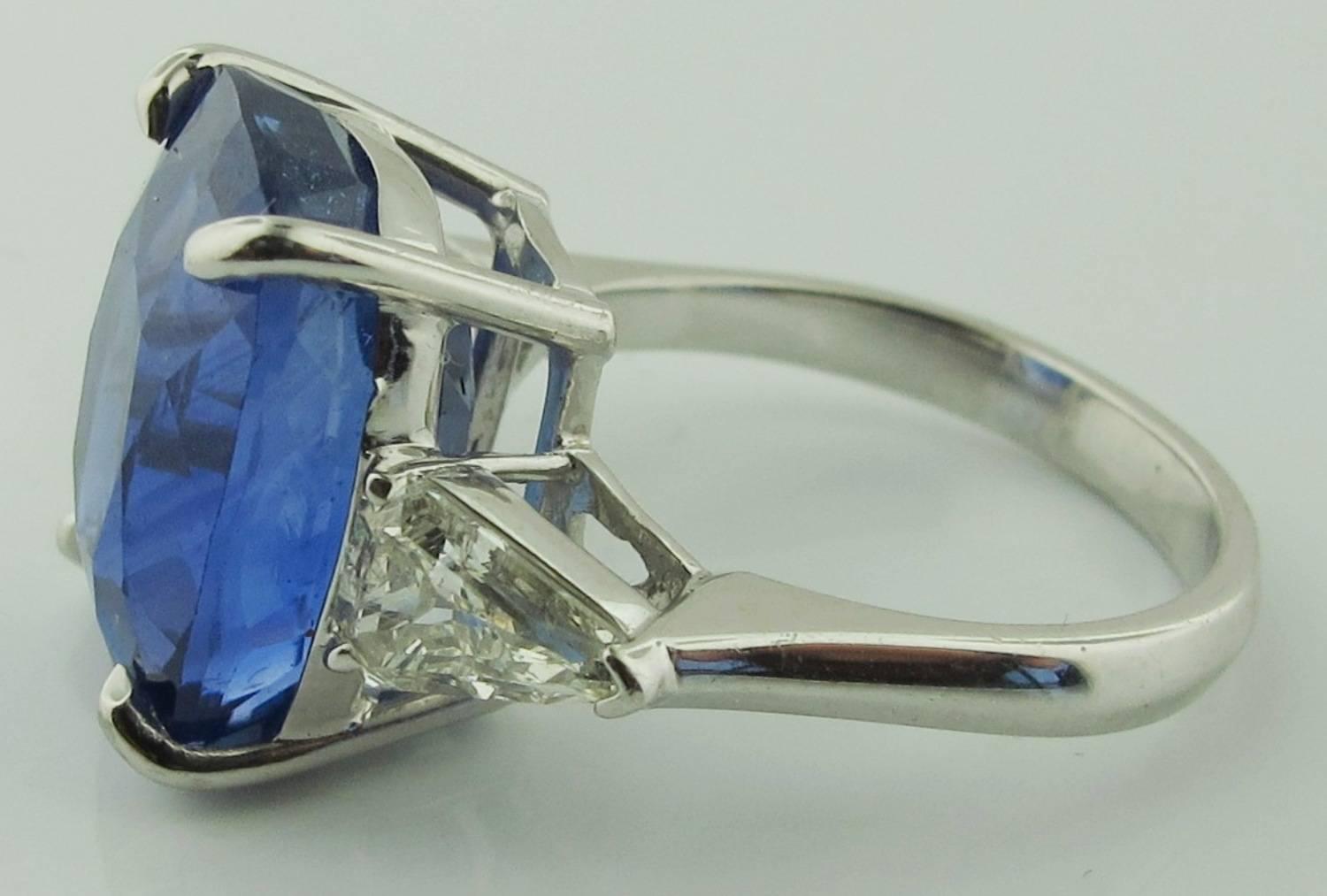 Cushion Cut 16.35 Carat Unheated Sri Lanka Blue Sapphire, Diamond Ring in Platinum GIA