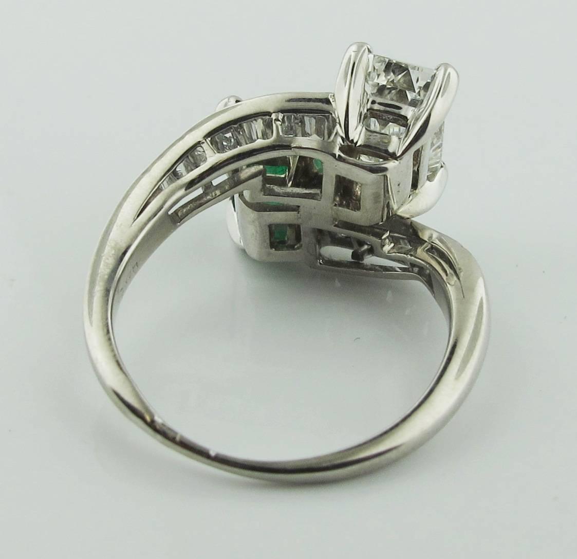 Cross-Over Platinum Diamond Ring, 1.47 Carat Diamond Gia, 1.46 Emerald 4