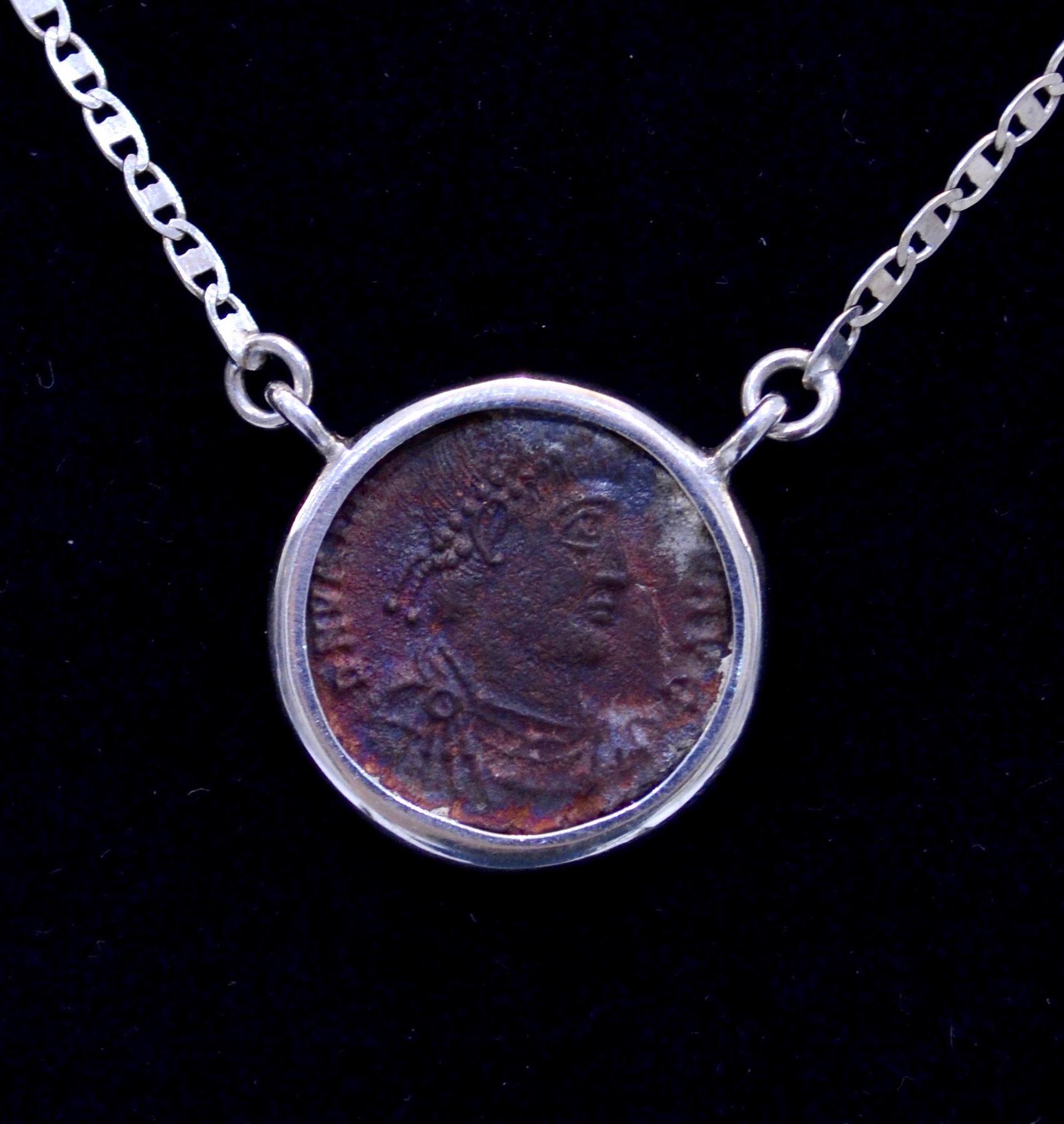Valens Münze Silber Halskette im Zustand „Hervorragend“ im Angebot in Nuevo Leon, MX