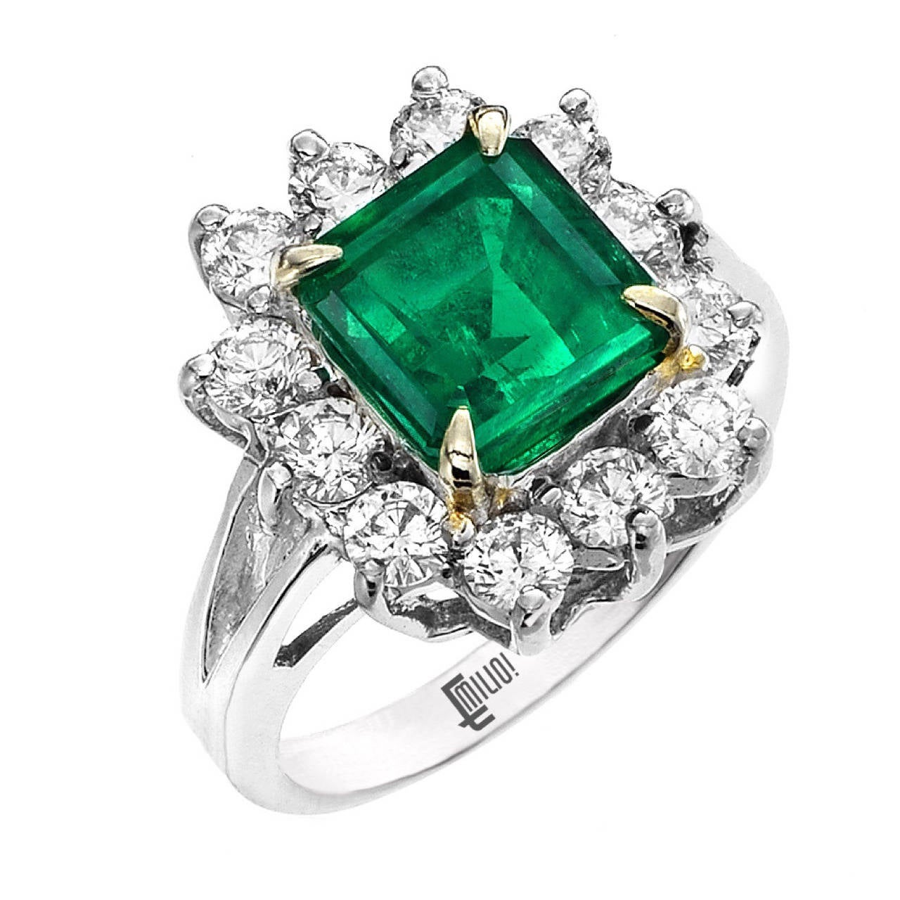 Natural Colombian Emerald Diamond Ring at 1stDibs