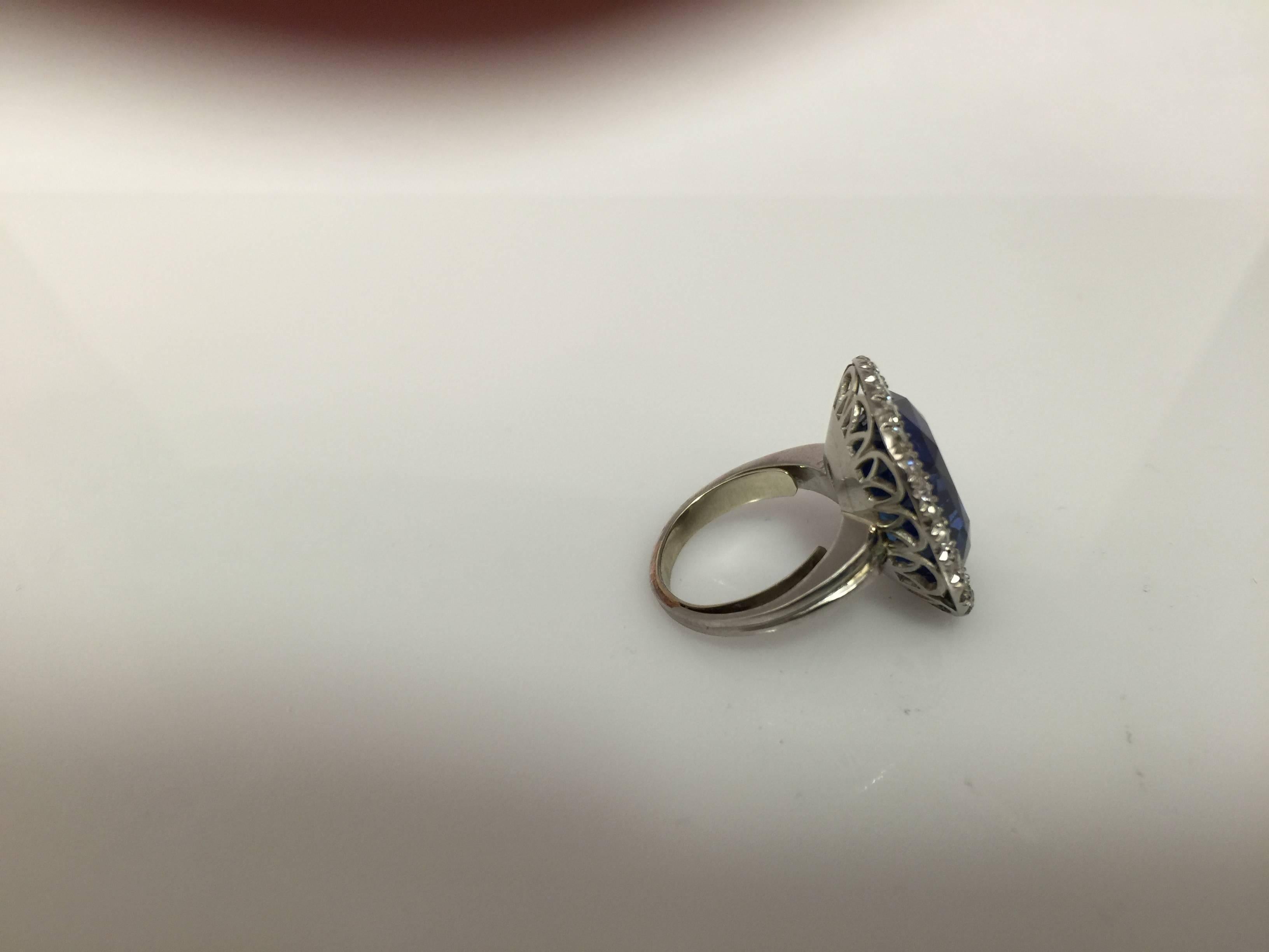 Women's 15.02 Carat GIA Certified Unheated Burmese Sapphire Gold Ring 