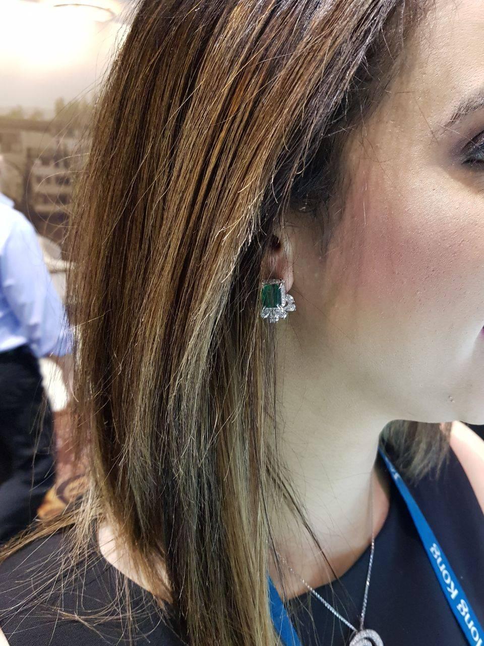 Women's 9.83ct carat Emerald Diamond Earrings