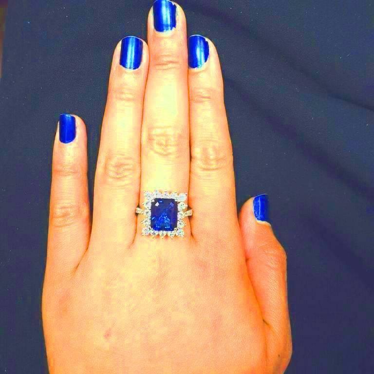 Emerald Cut Diamond and Rich Blue Sapphire Ring In New Condition In New York, NY