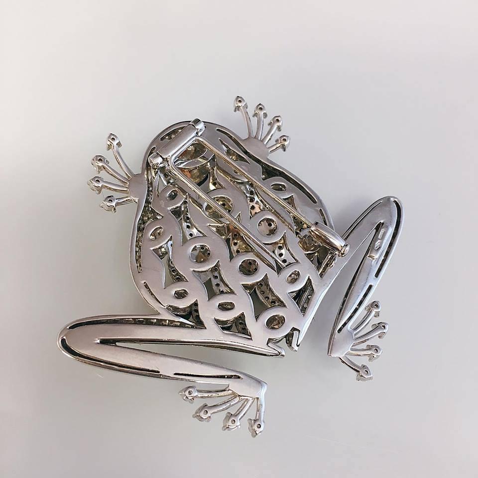 Modern Emilio Jewelry Unique Diamond Frog Brooch