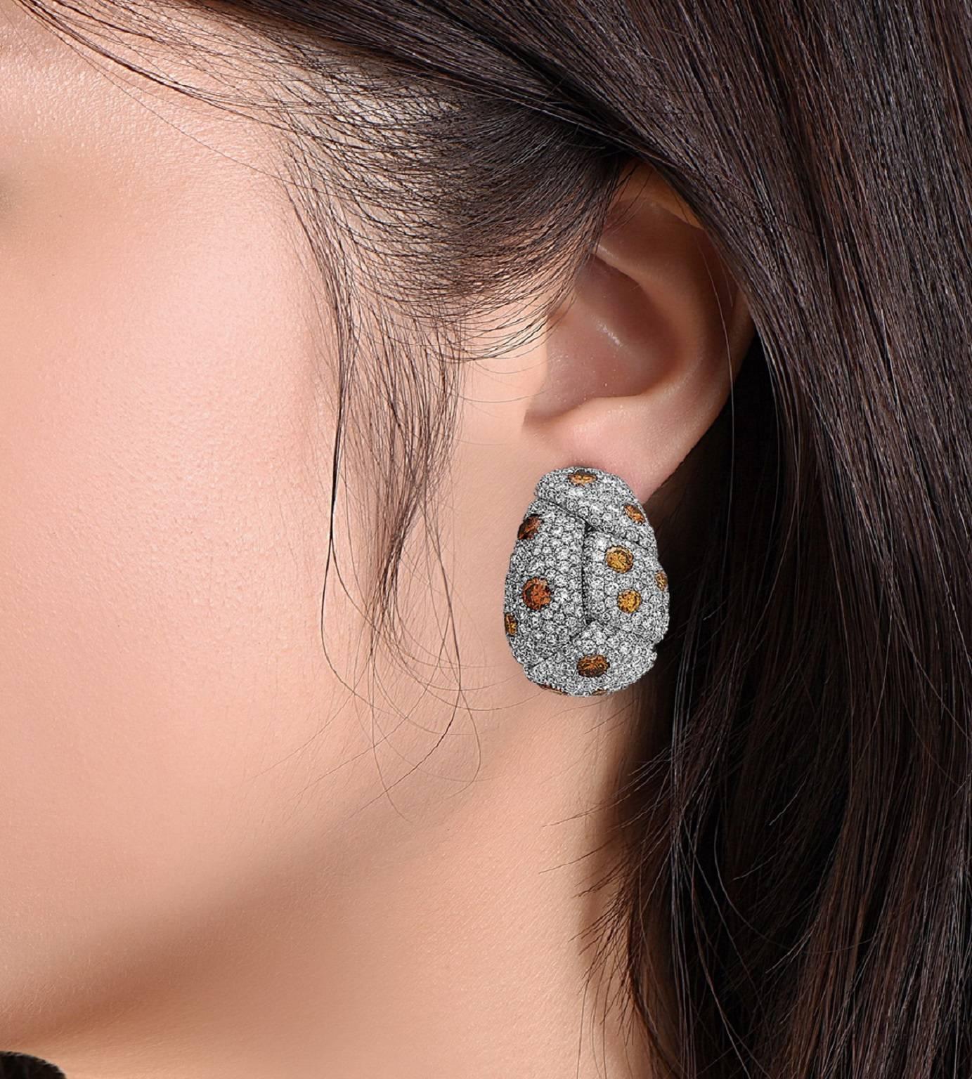 Modern Emilio Jewelry 12.00 Carat Pave Diamond Huggies Earrings
