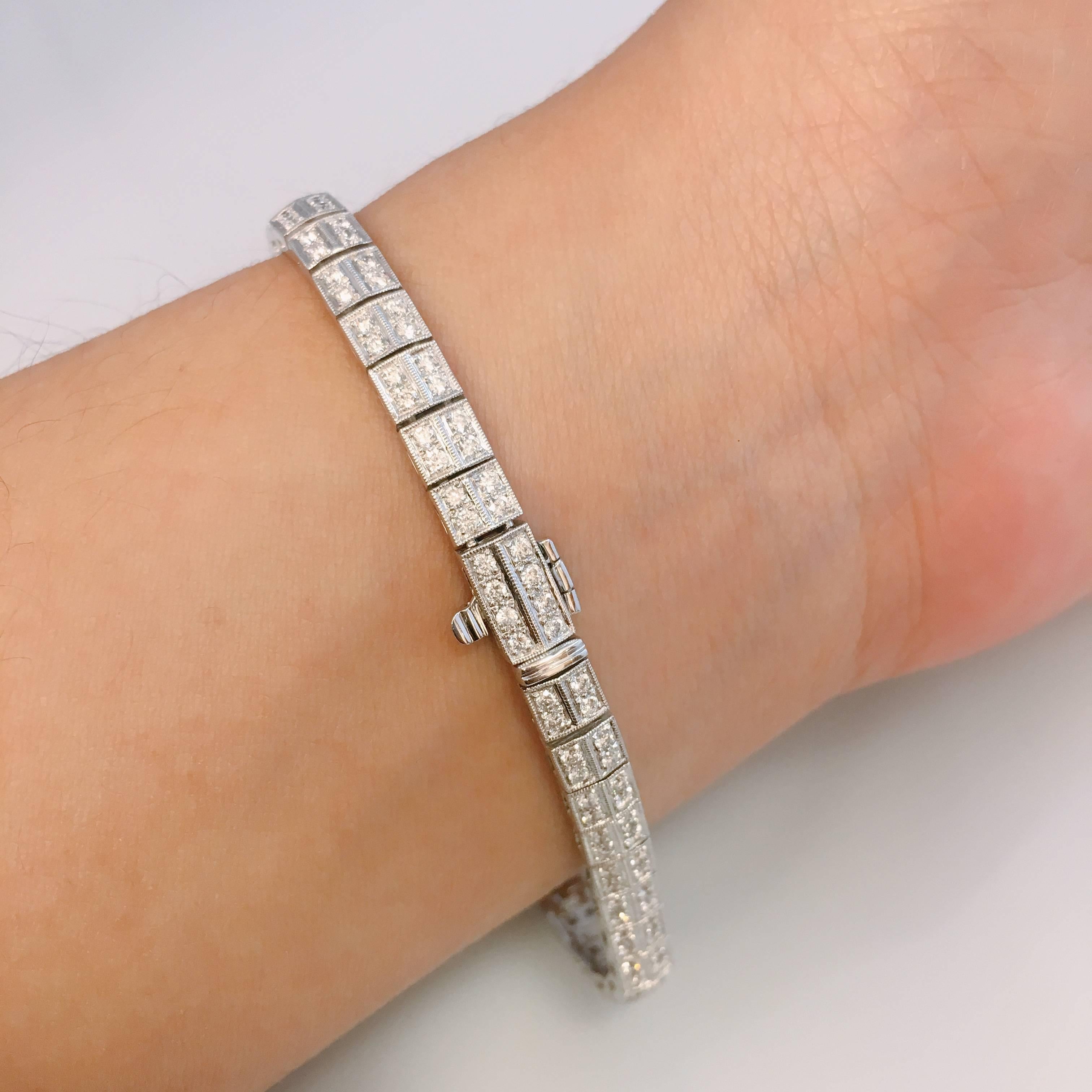 Emilio Jewelry Sapphire Diamond Bracelet In New Condition In New York, NY