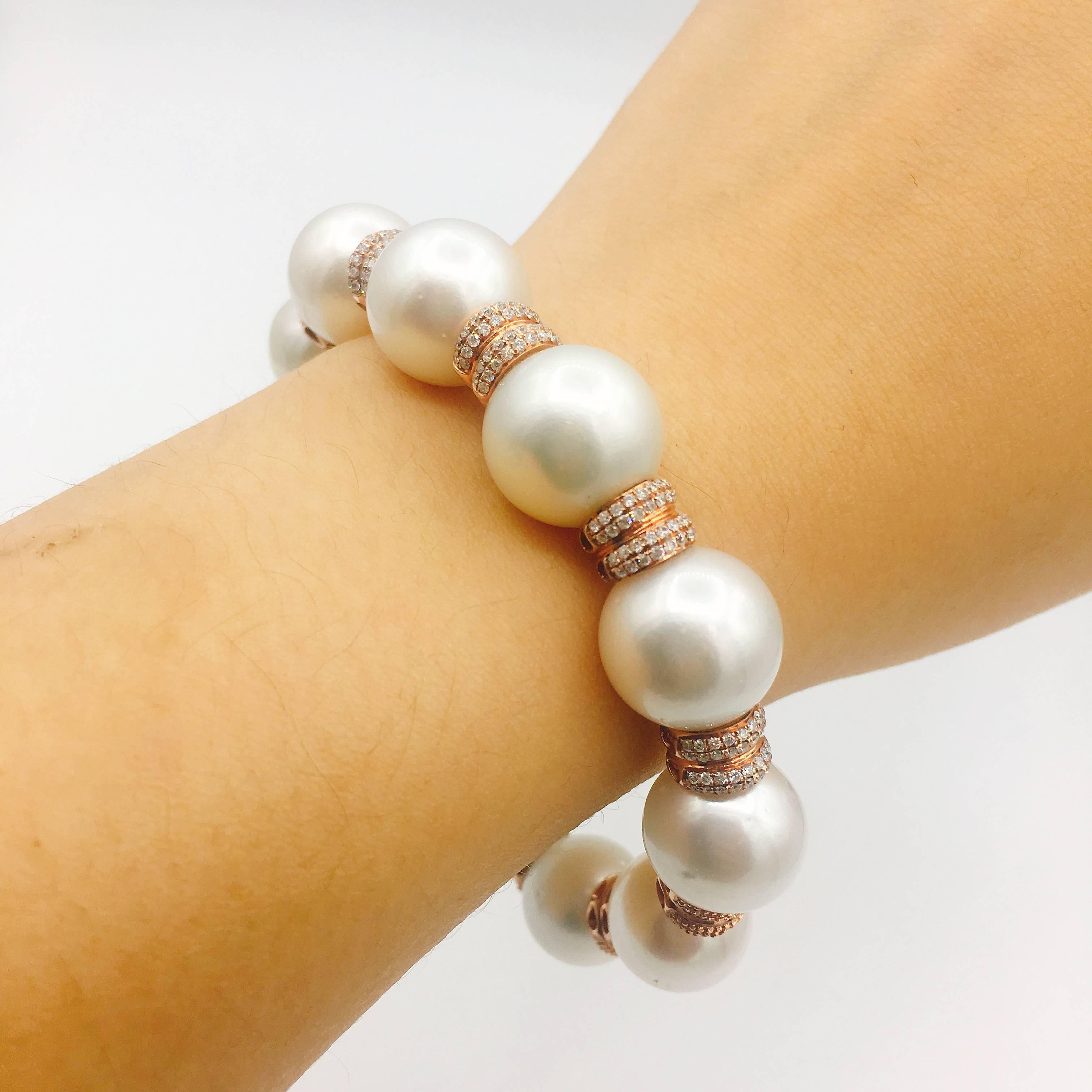 This cuff is extraordinary and very practical! We put a spring inside so the cuff is flexible and fits mostly all wrist sizes as it expands when putting it on. 
Pearl quality: AAAA gorgeous white 15mm south sea pearls rarely found in the deep south