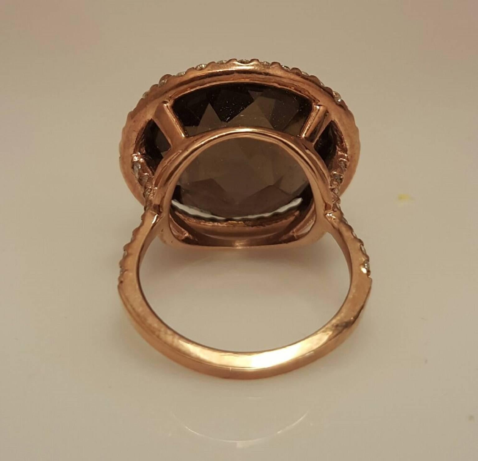 Smokey Quartz Diamond Gold Ring  In New Condition In New York, NY