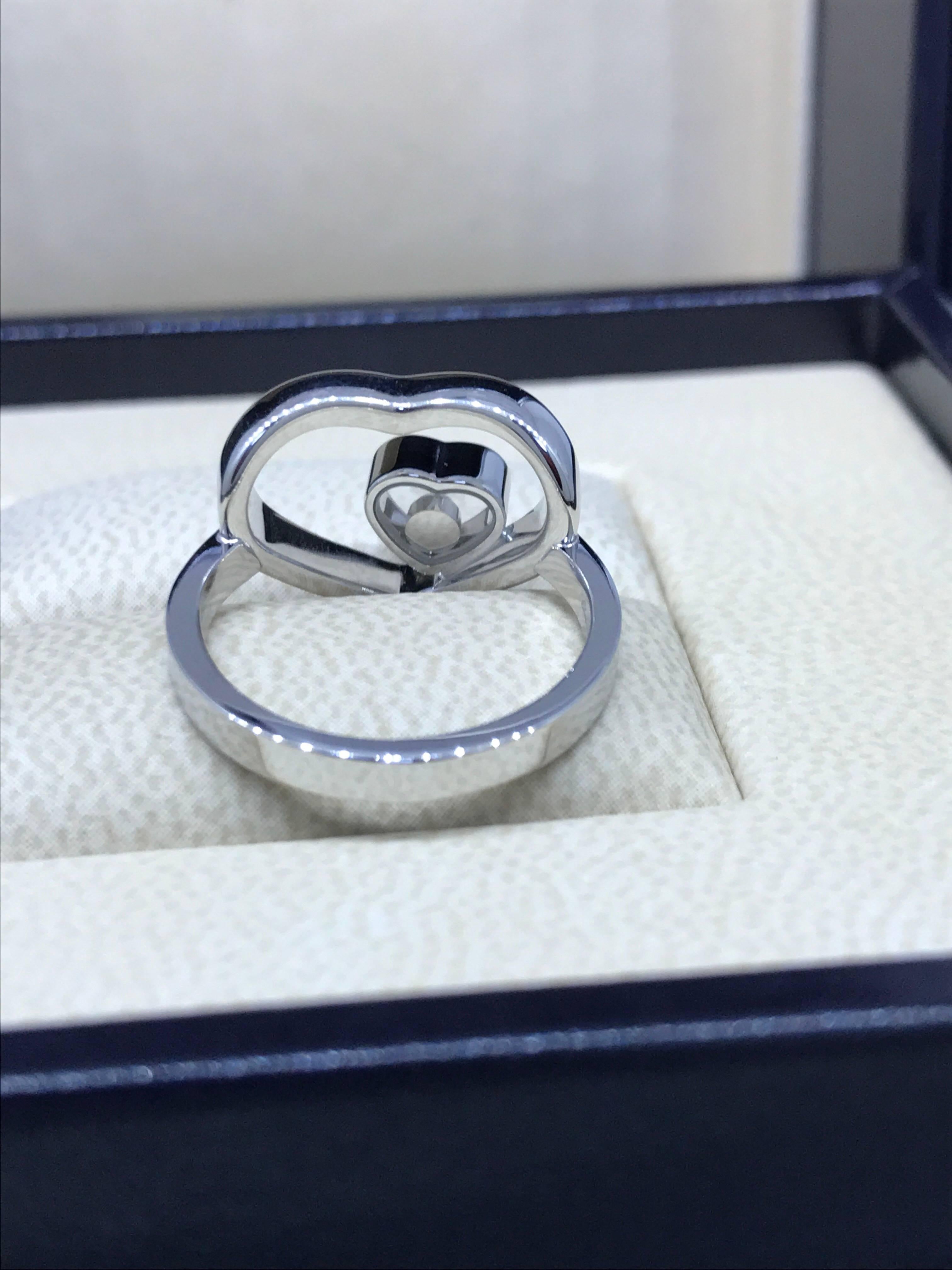 Chopard Happy Diamonds 18 Karat White Gold Diamond Heart Shaped Ring For Sale 2