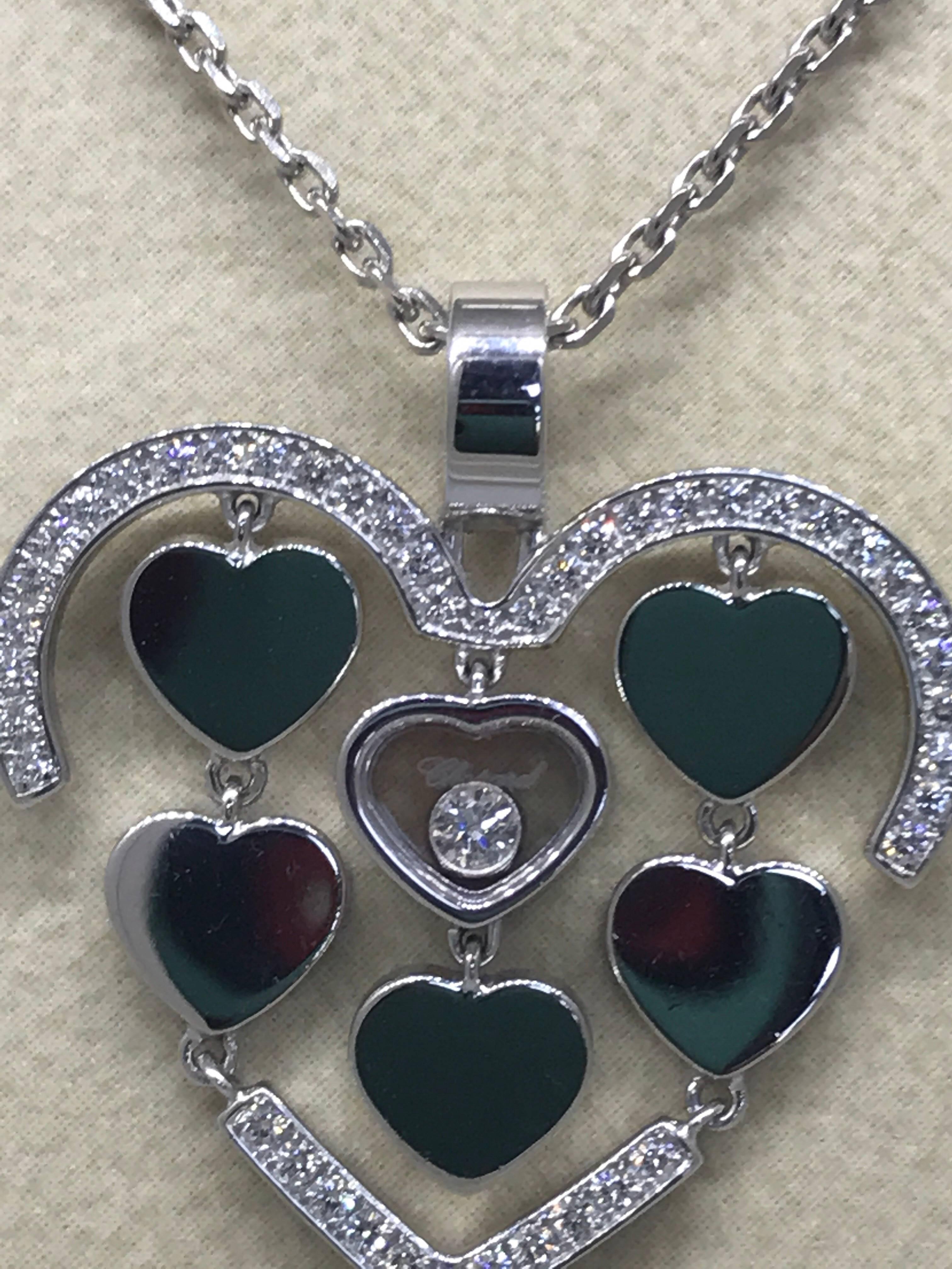 Chopard Amore Hearts 18 Karat White Gold and Diamond Pendant / Necklace 79/7219 In New Condition For Sale In New York, NY