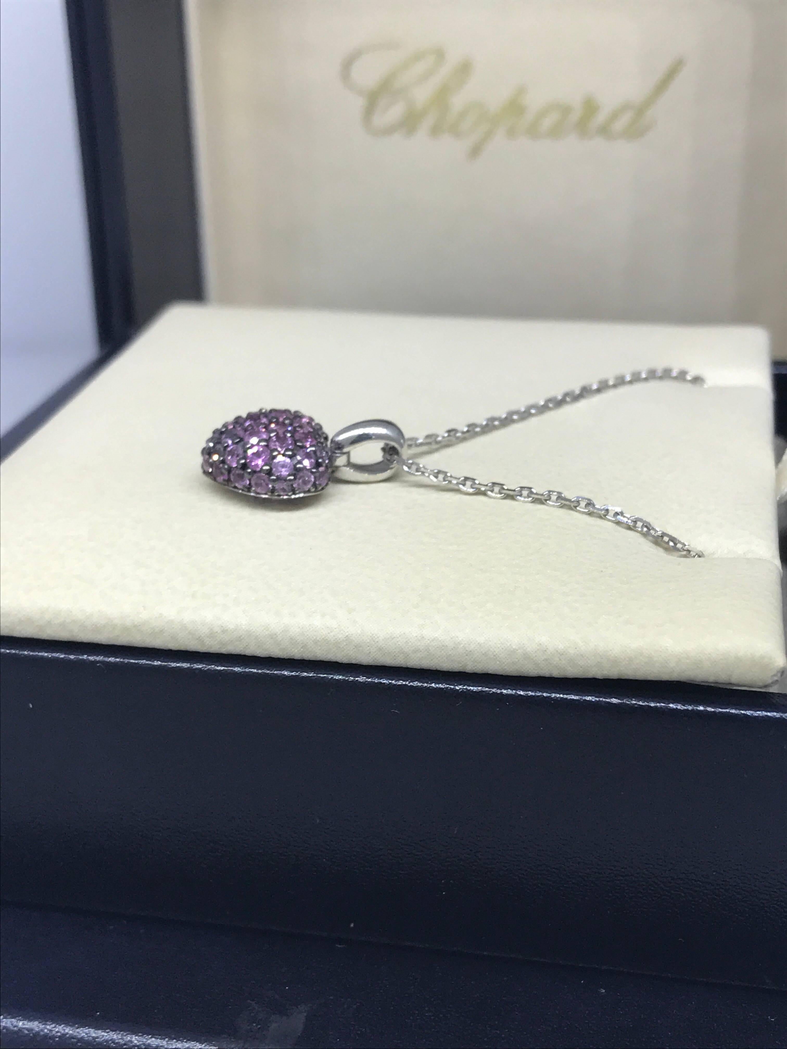 Chopard Heart Shaped Pendant 18 Karat White Gold Pink Sapphires New In New Condition For Sale In New York, NY