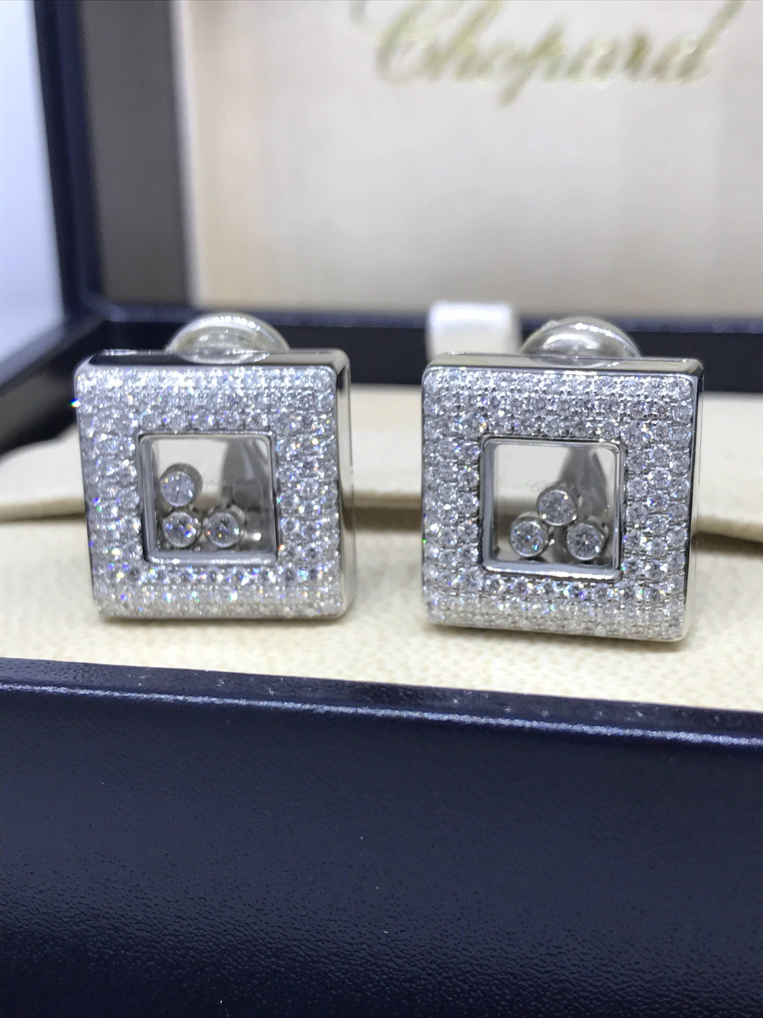 Chopard Happy Diamonds Square 18 Karat White Gold Diamond Earrings 84/2768-20 In Excellent Condition For Sale In New York, NY