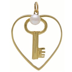 Key To My Heart Pearl Gold Charm