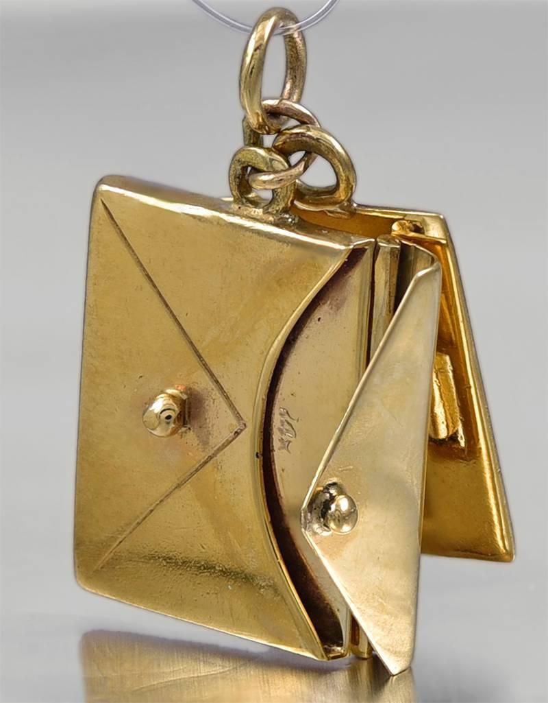 Love Letter Gold Charm In Excellent Condition In New York, NY