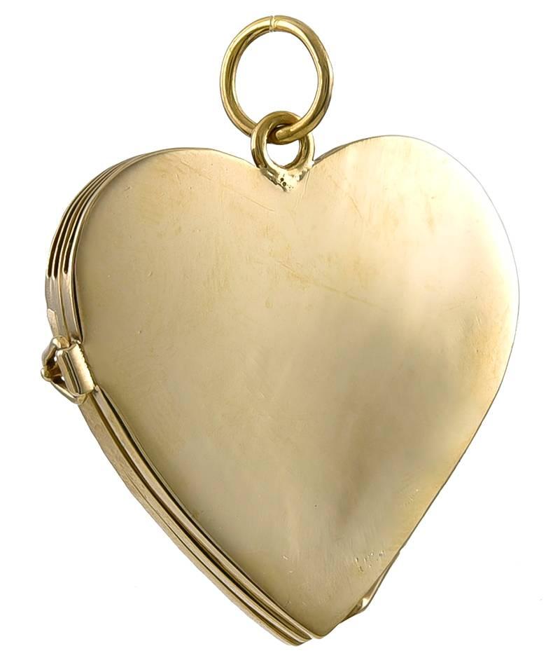 gold locket 4 pictures