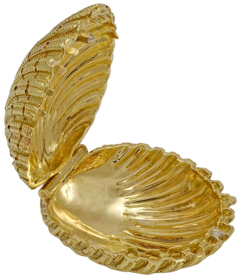 gold shell box