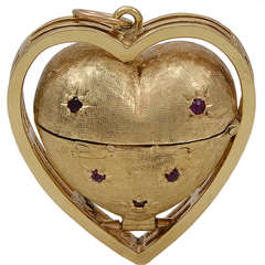 Retro Heart Locket for six pictures