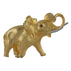 Elephant Brooch with Ruby Eye