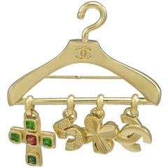 Chanel Hanger Pin