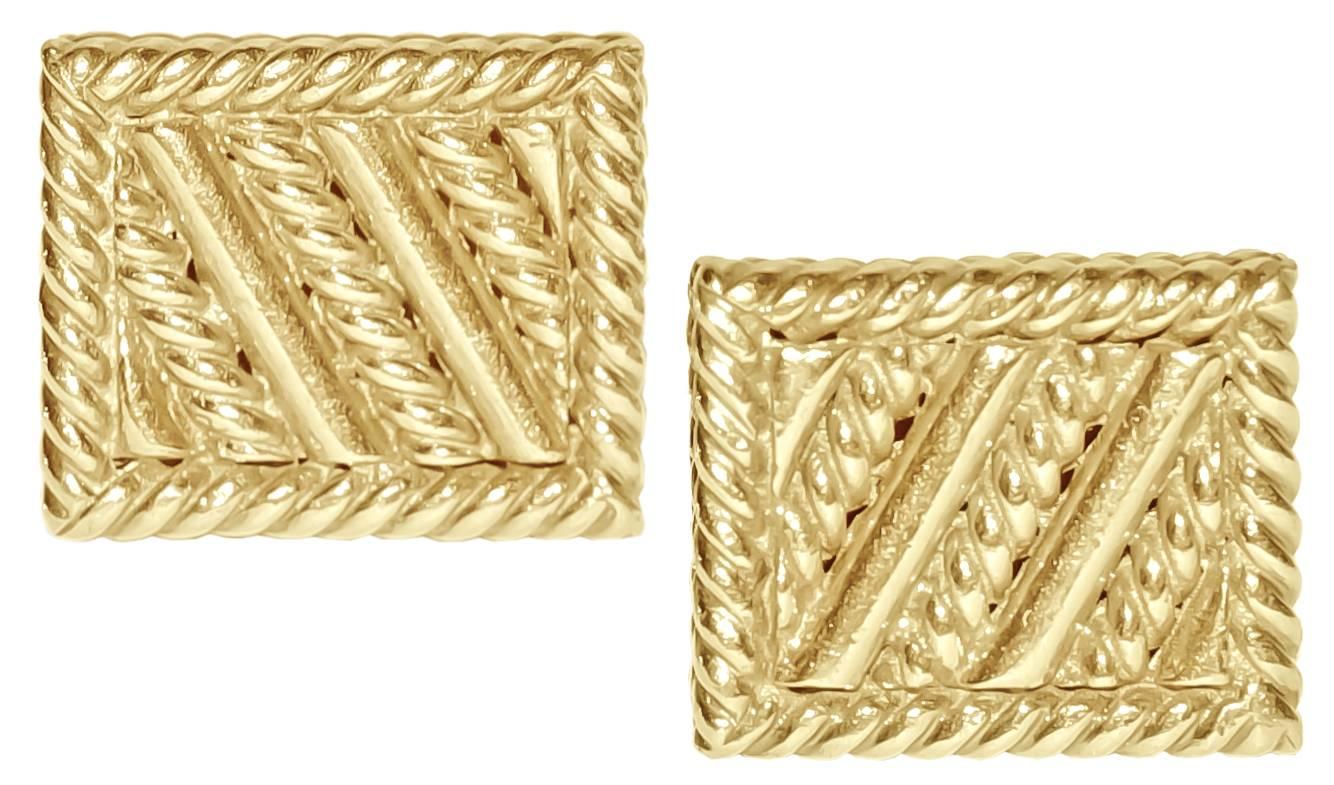 Tiffany & Co. Gold Cufflinks In Excellent Condition In New York, NY