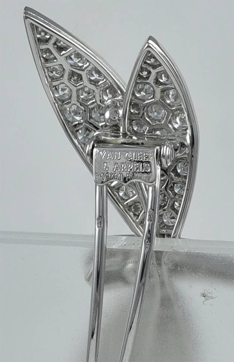 Brilliant Cut Van Cleef & Arpels Diamond Gold Dragonfly Clip