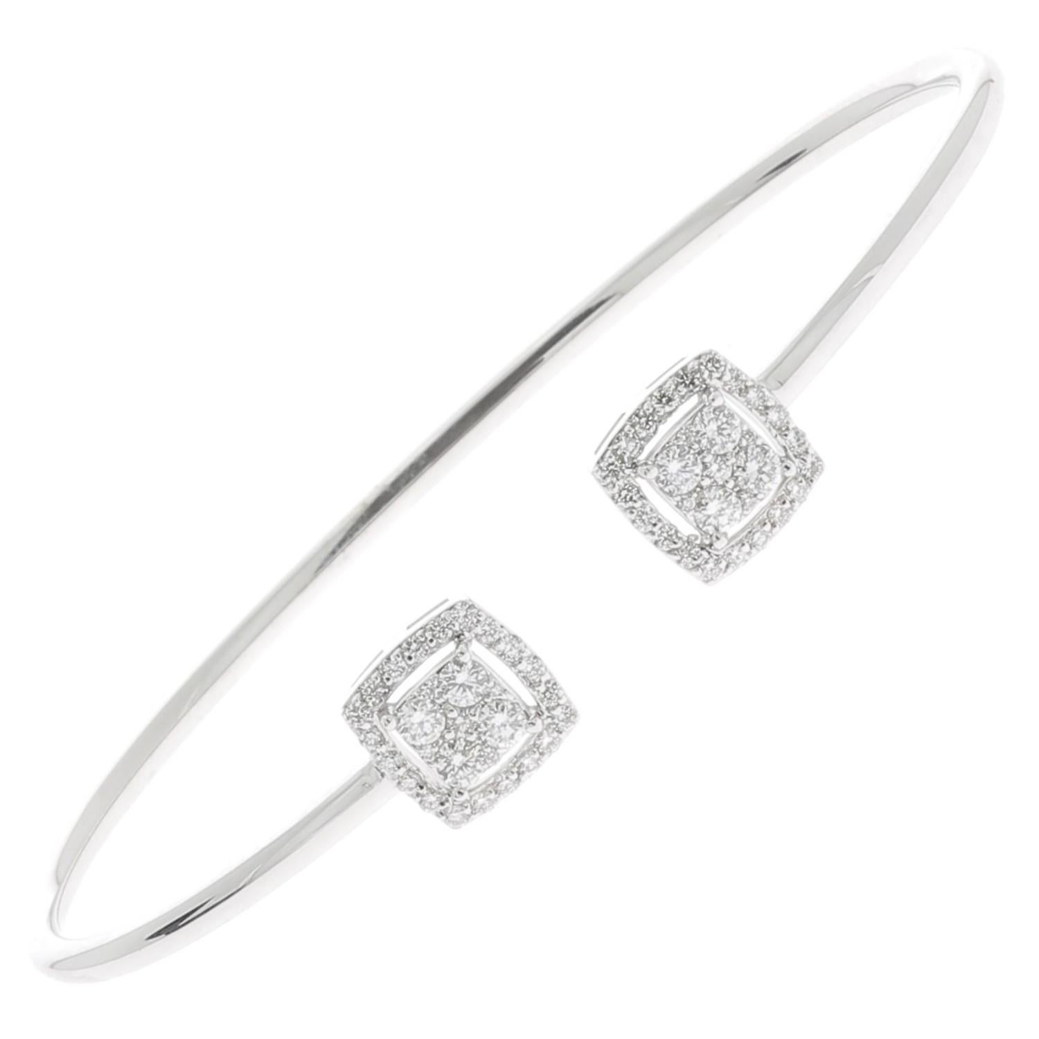 0.61 Carat GVS Round Diamond Bangle Bracelet 18 Karat White Gold Cuff Bracelet For Sale