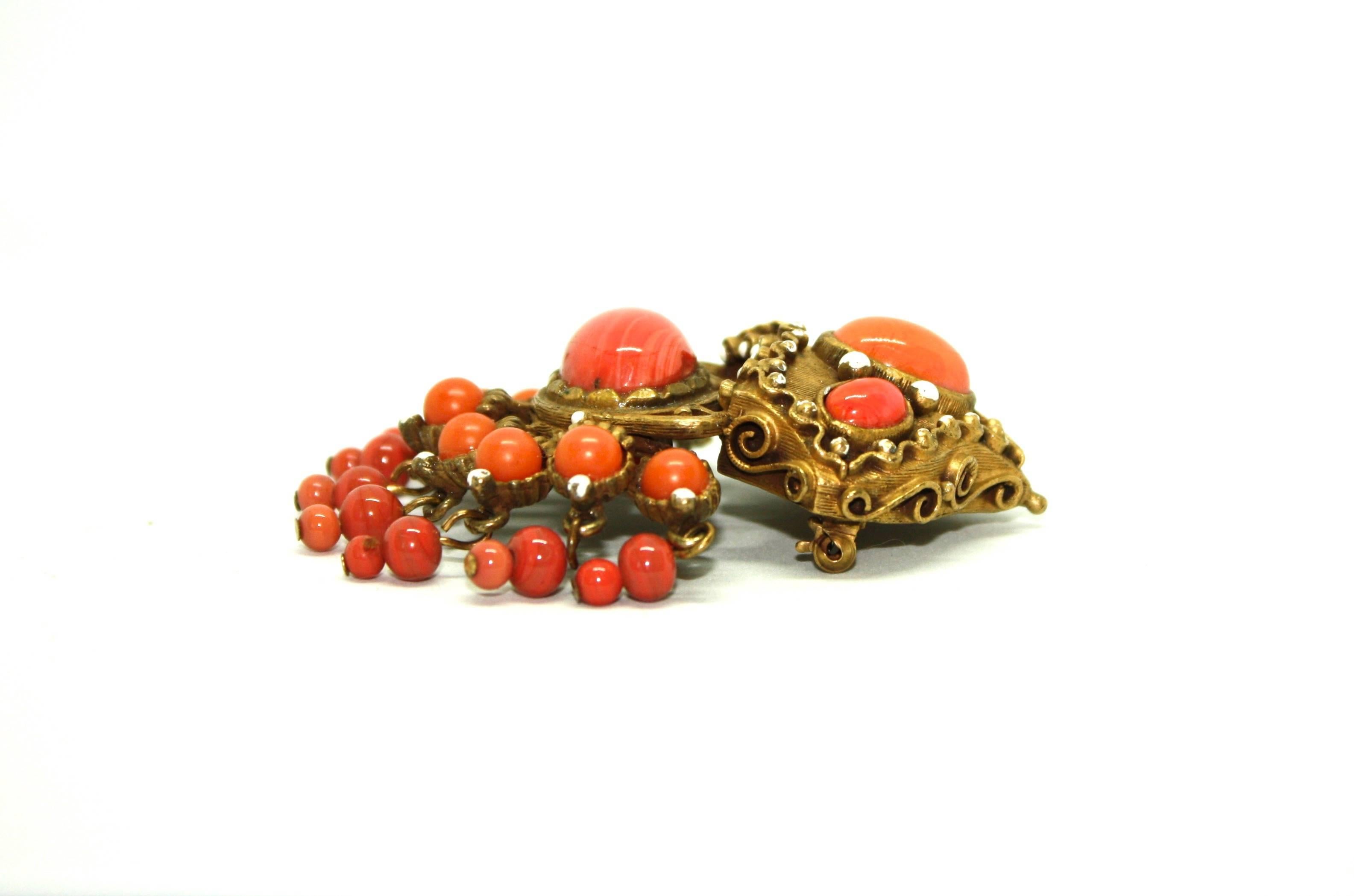 Coral Colour Brooch by Kenneth Jay Lane, Circa 1960's In Good Condition For Sale In Rushden, GB