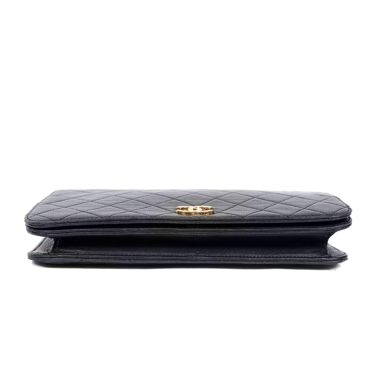 Chanel Navy Blue Leather Vintage Clutch with strap In Excellent Condition In Palm Beach, FL