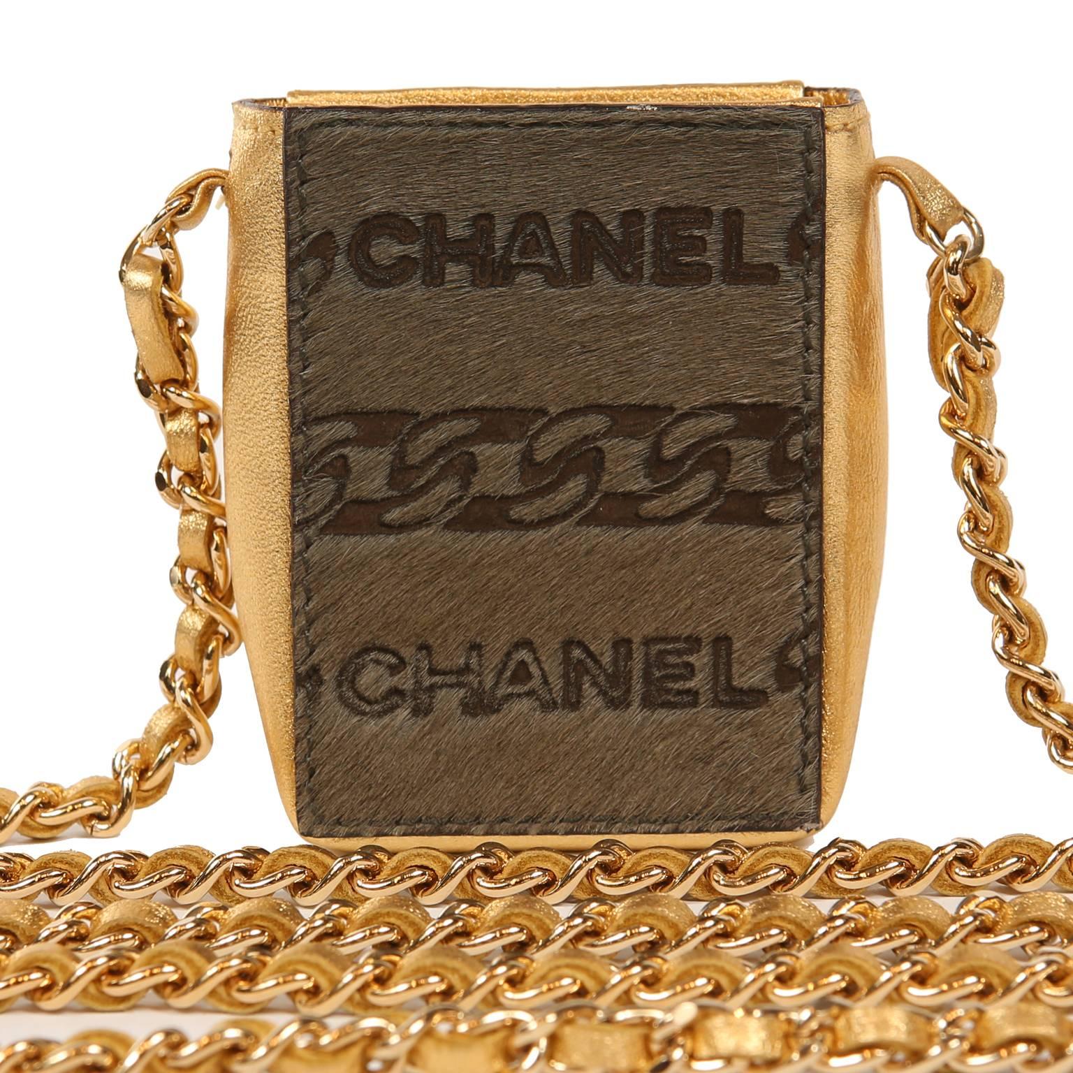 Chanel Gold Mini Pochette Evening Bag In Excellent Condition In Palm Beach, FL