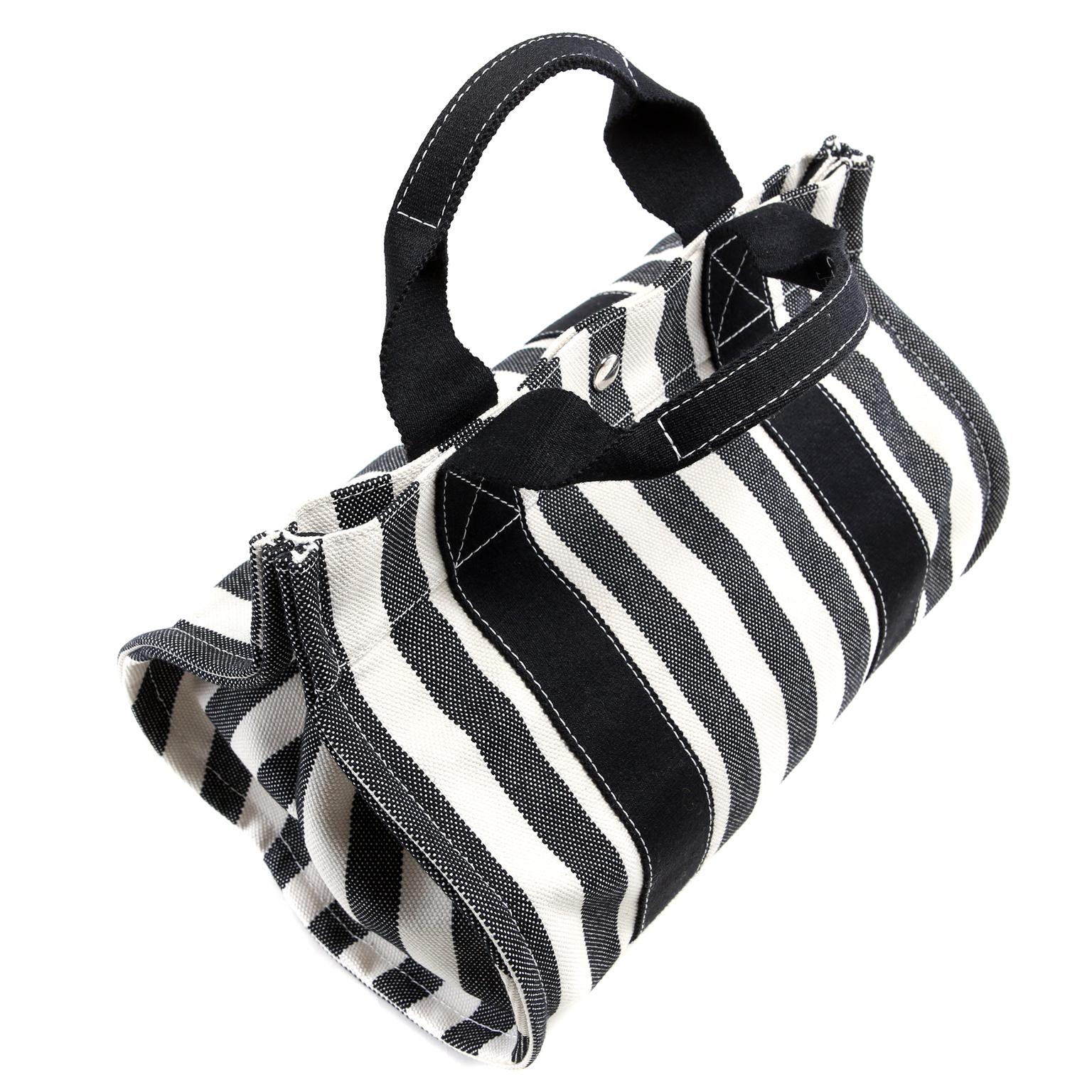 Hermes Black and White Striped Canvas Tote with pochette For Sale 3