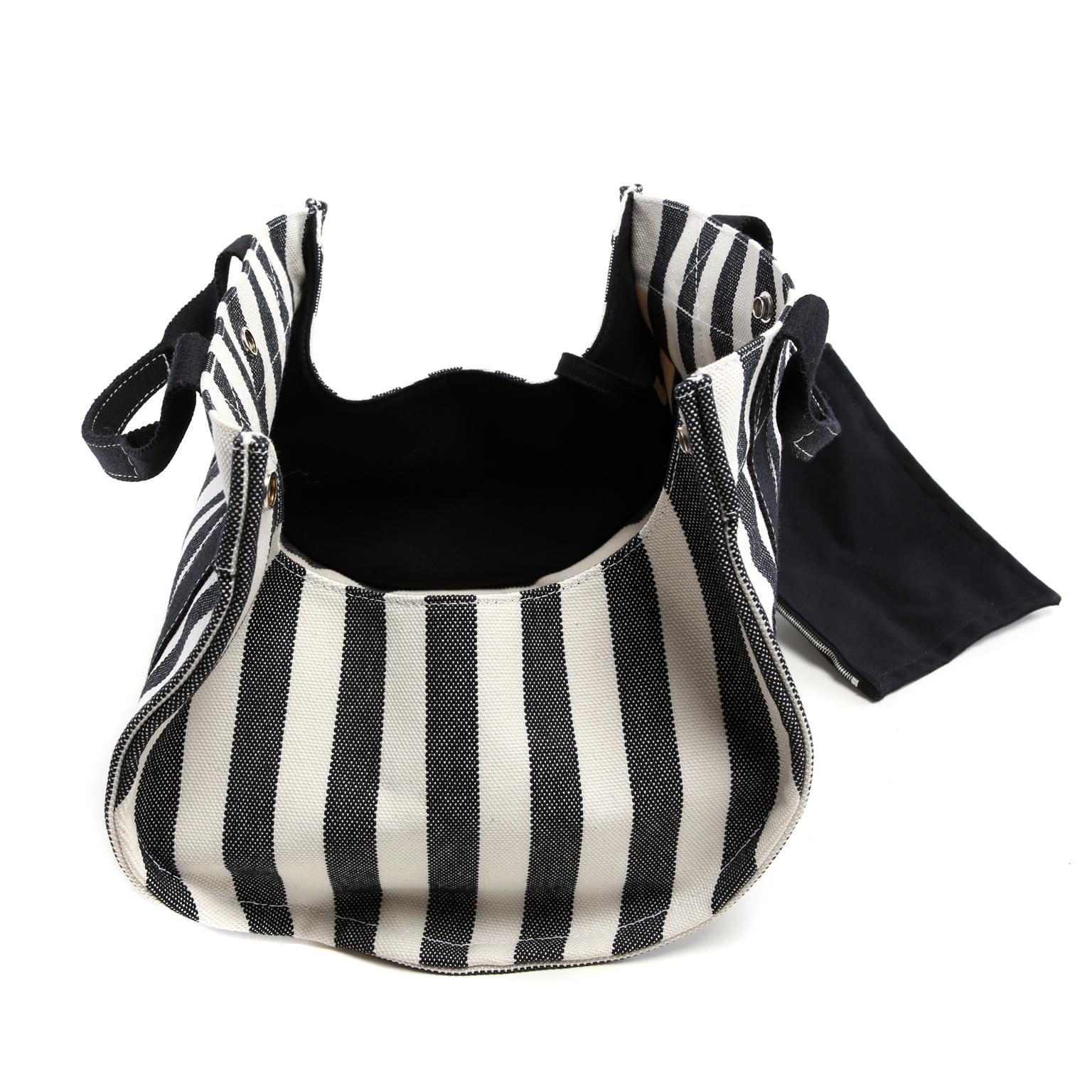 Hermes Black and White Striped Canvas Tote with pochette For Sale 5