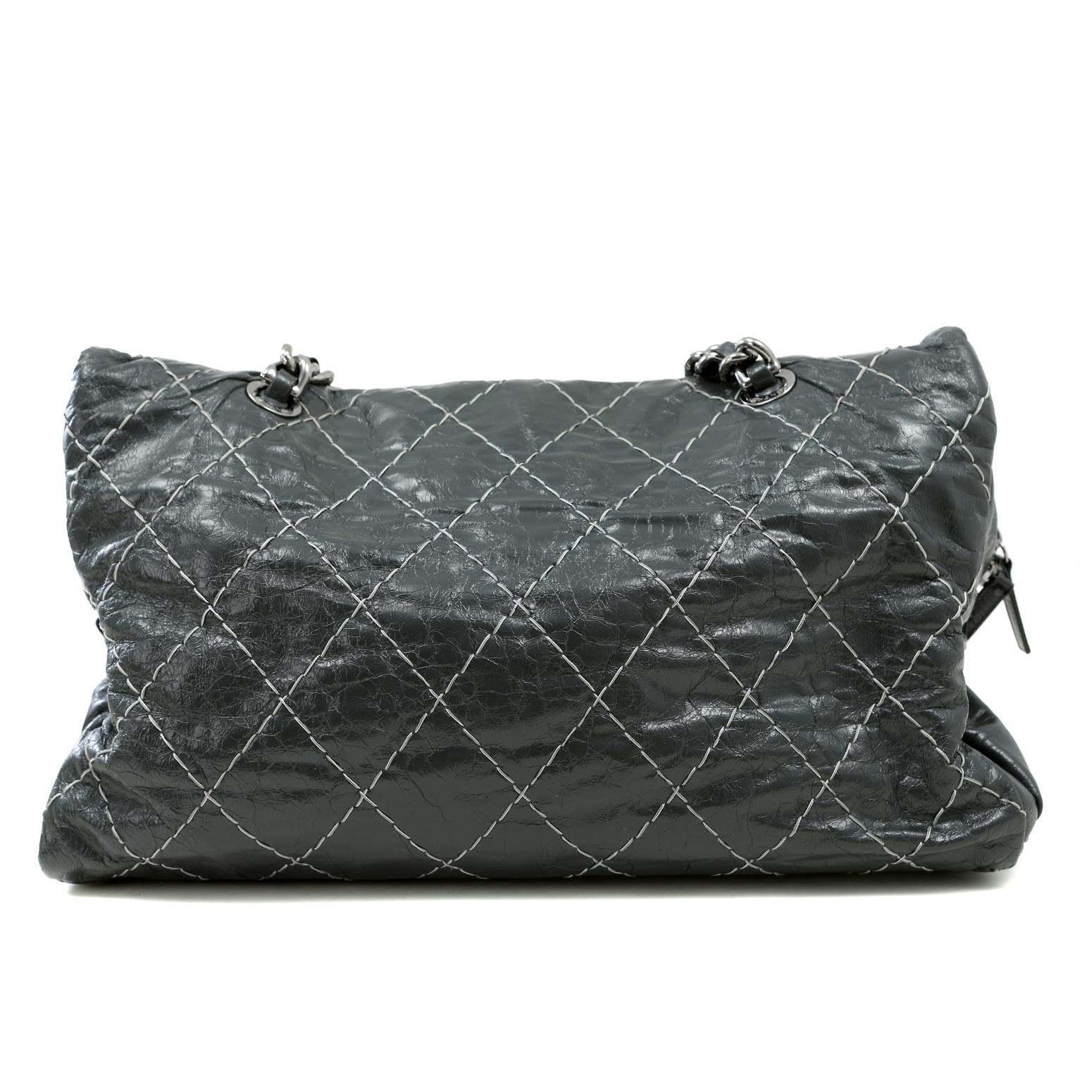 Chanel Charcoal Grey Distressed Leather XXL Tote In Excellent Condition In Palm Beach, FL