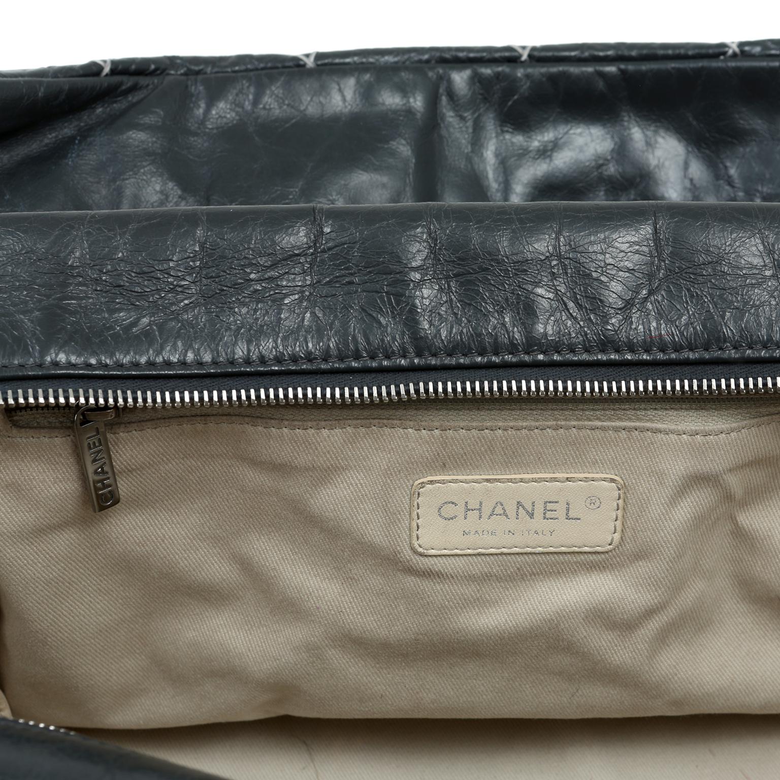 Chanel Charcoal Grey Distressed Leather XXL Tote 5