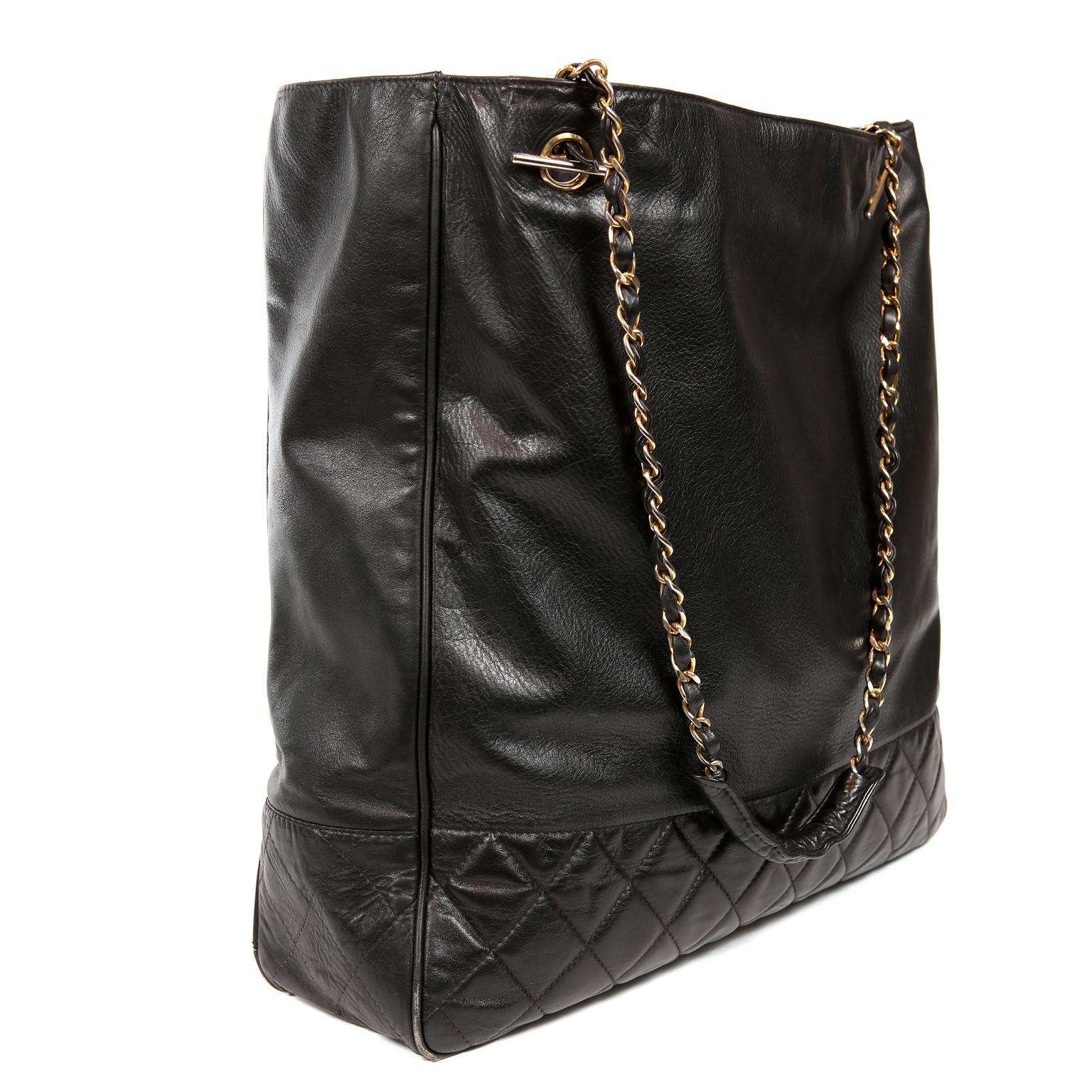Women's Chanel Black Leather Large Vintage Tote bag