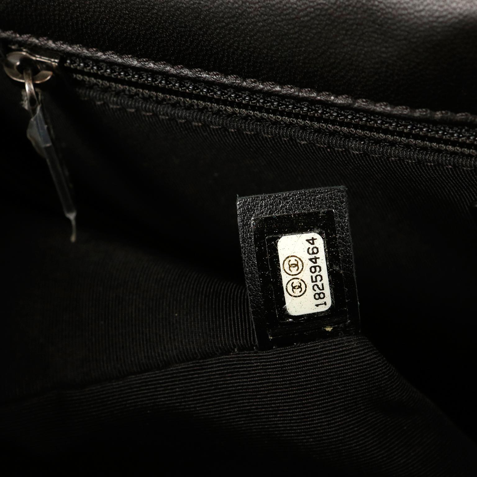 Chanel Black Lambskin Large Boy Bag 10