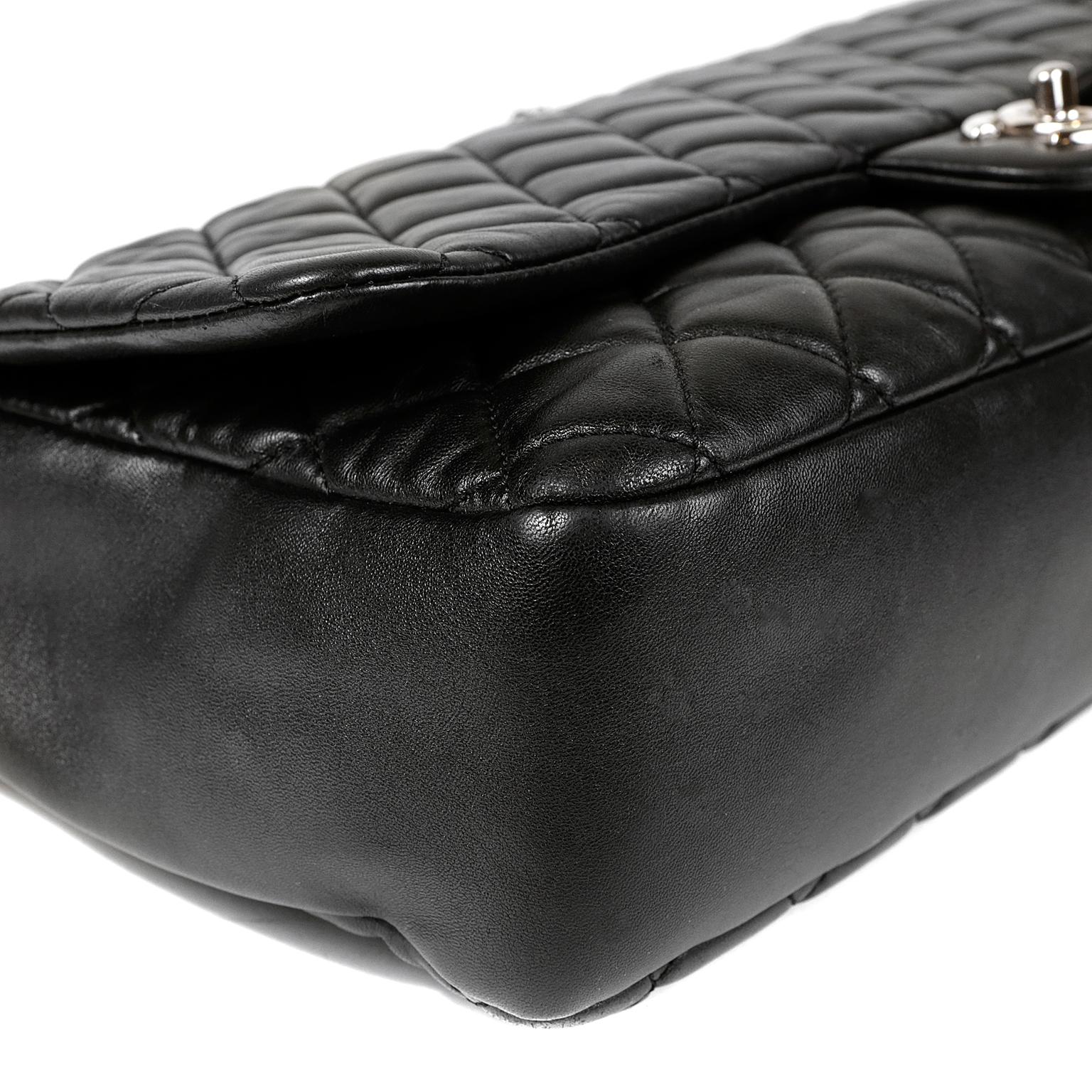 Chanel Schwarz Leder Jumbo Coco Regen Klappe Tasche 1