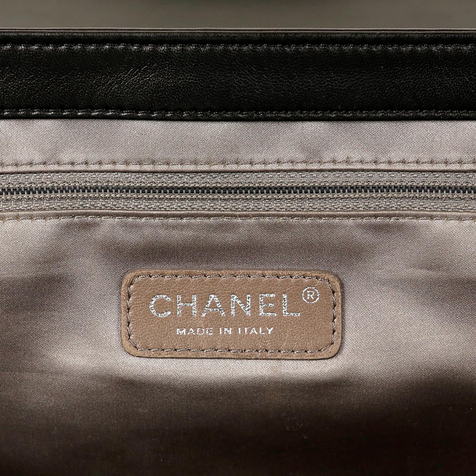 Chanel Schwarz Leder Jumbo Coco Regen Klappe Tasche 6