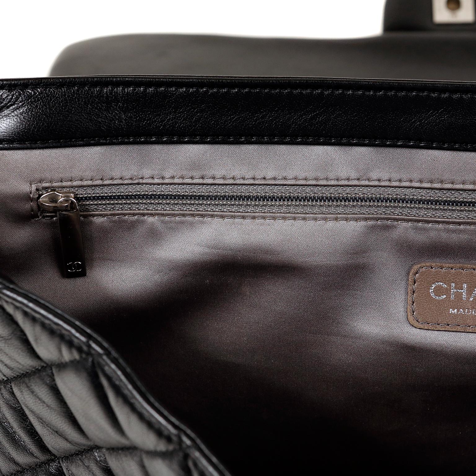Chanel Schwarz Leder Jumbo Coco Regen Klappe Tasche 11