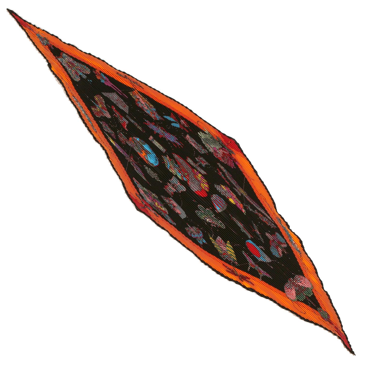 Hermès Multicolor Soies Volantes Plisse Scarf- NEW with box. 
 une bordure orange sur un fond noir permet de faire apparaître un spectaculaire motif multicolore.  Cerfs-volants et lanternes d'inspiration asiatique en forme d'insectes:: d'oiseaux et